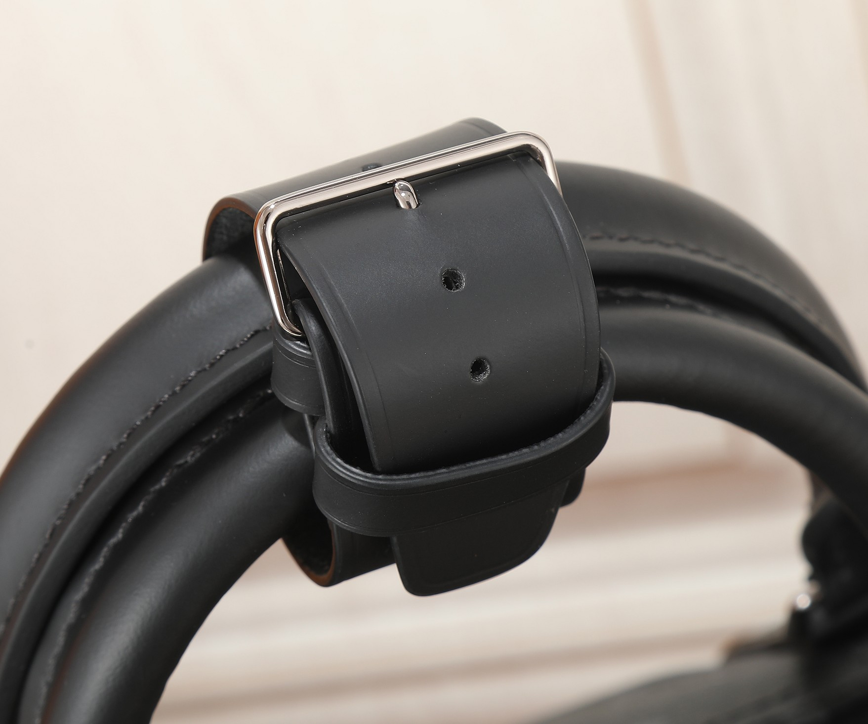 L0*is V*t0n Keepall Bandoulière 55 M40605