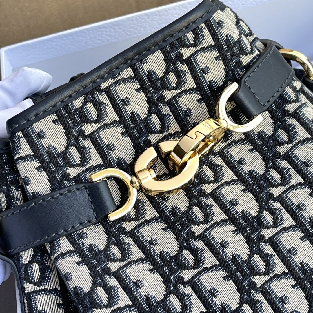 D*0r  Amber Oblique 24.5×25×11cm