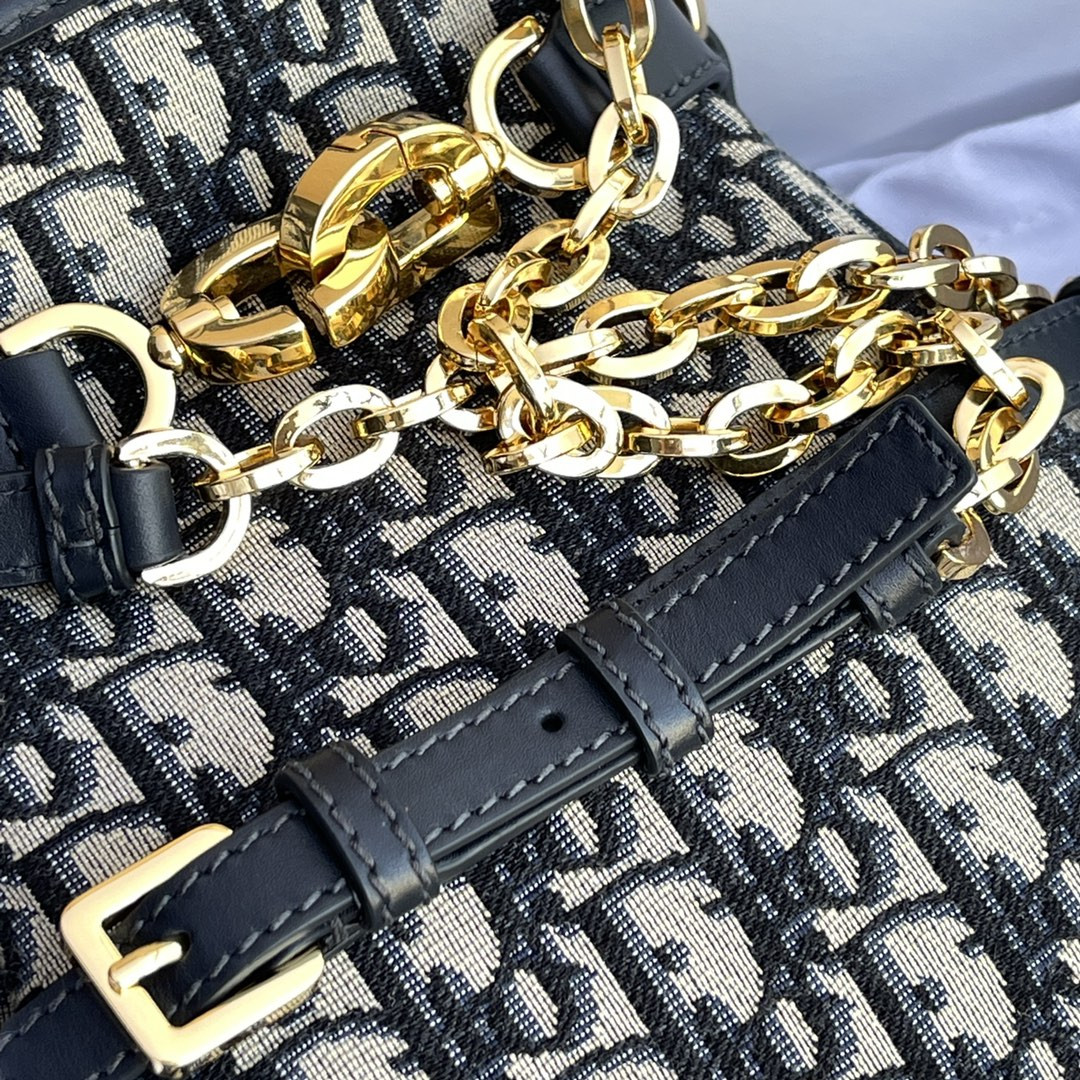 D*0r  Amber Oblique 24.5×25×11cm