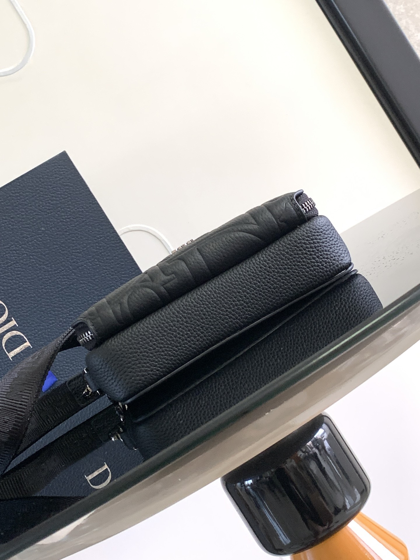 D*0r Zipped Pouch with Strap Black D*0r Gravity Leather 17 x 12.5 x 6 cm