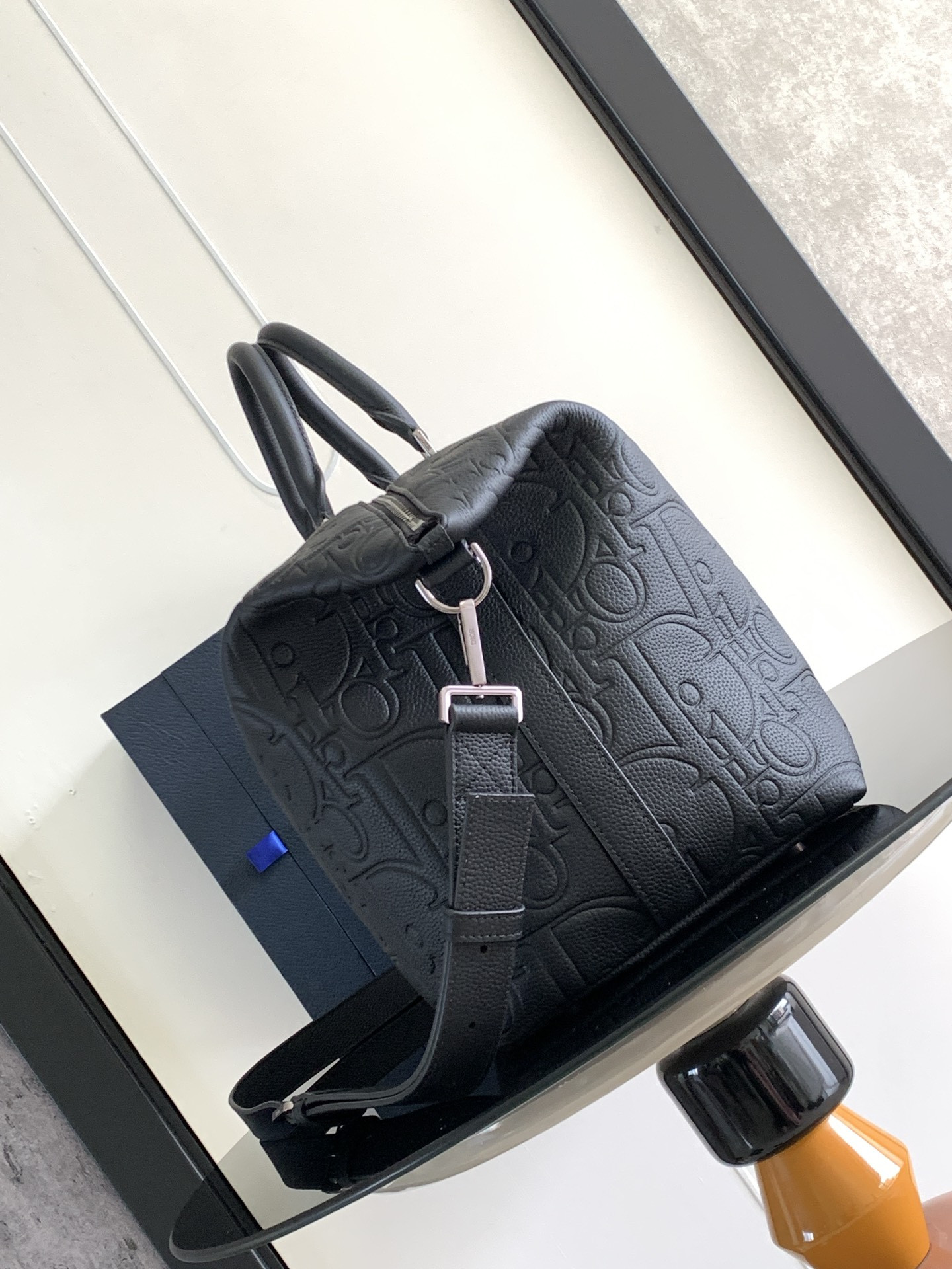 D*0r Weekender 40 Black D*0r Gravity Leather and Black Grained Calfskin  57.5 x 34.5 x 22 cm