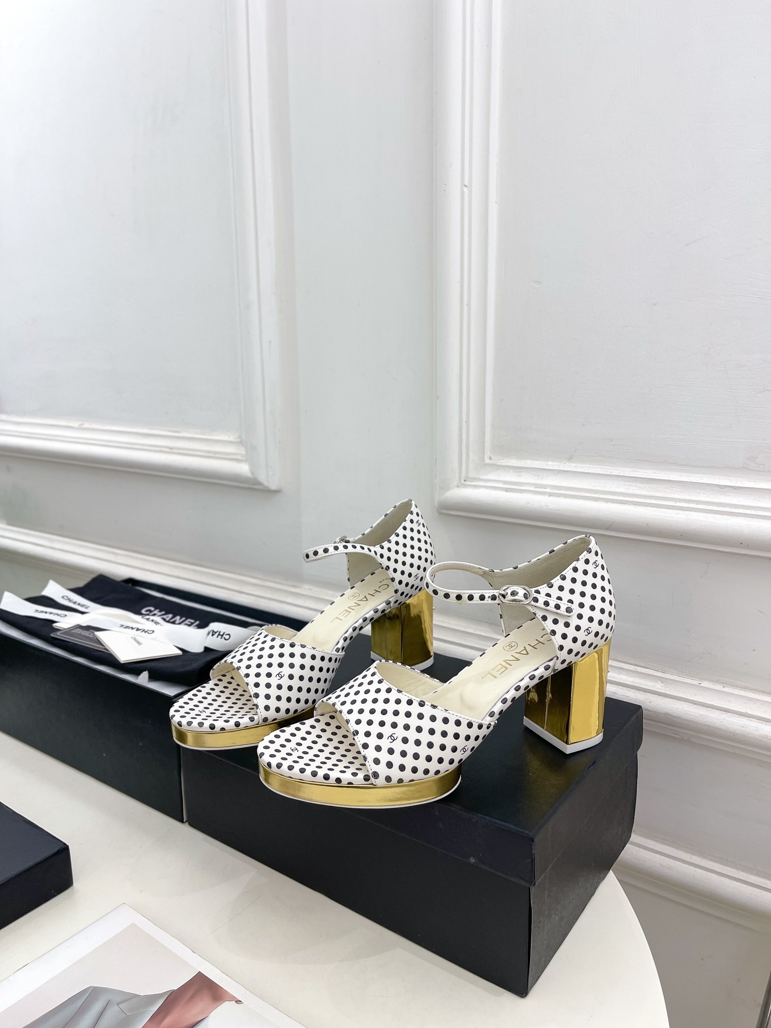 UA Ch*el HEELED SANDALS