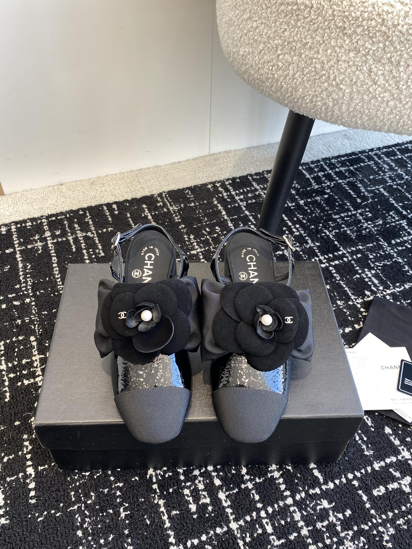 UA Ch*el SLINGBACKS
