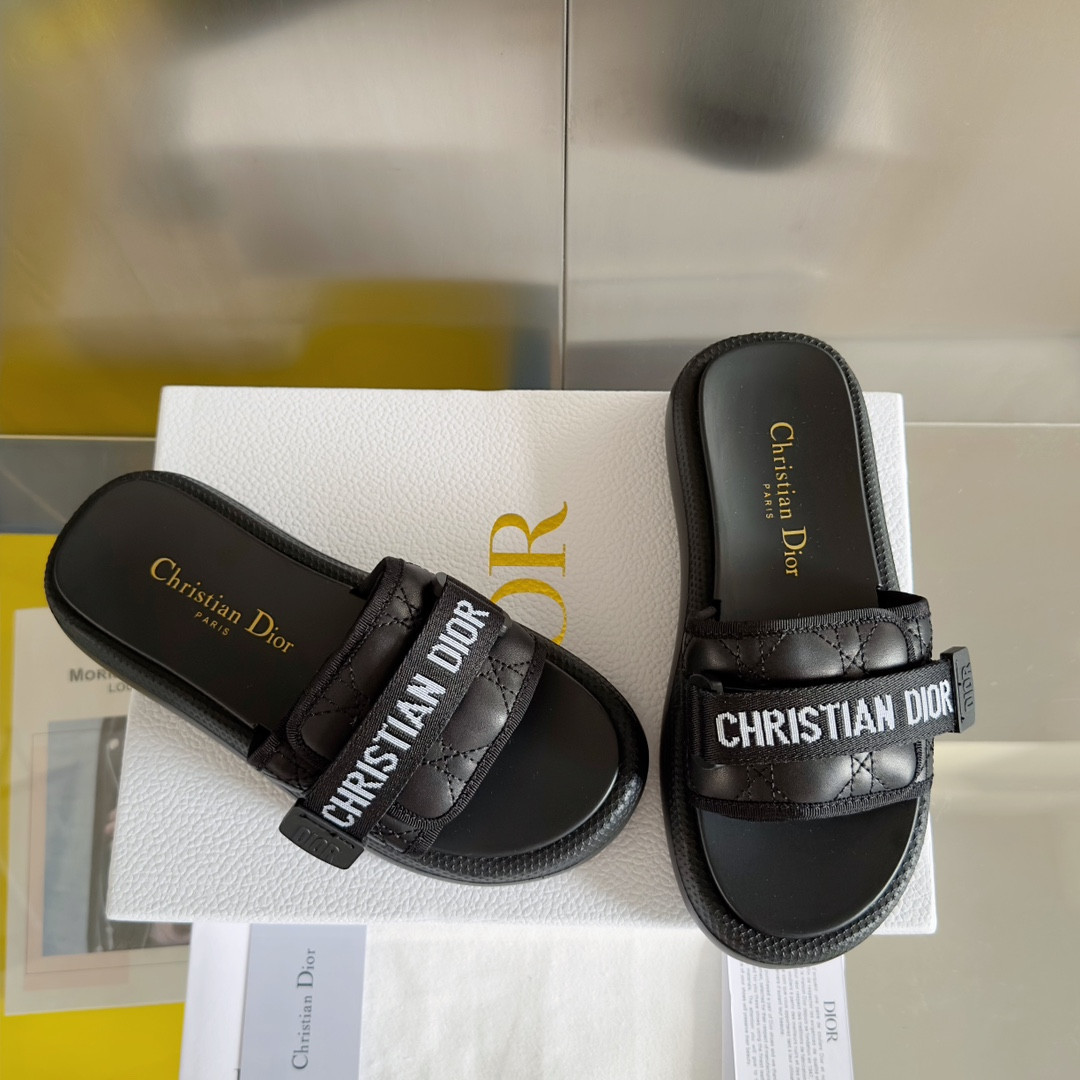 UA D*0riviera Dio(r)evolution Slide Black