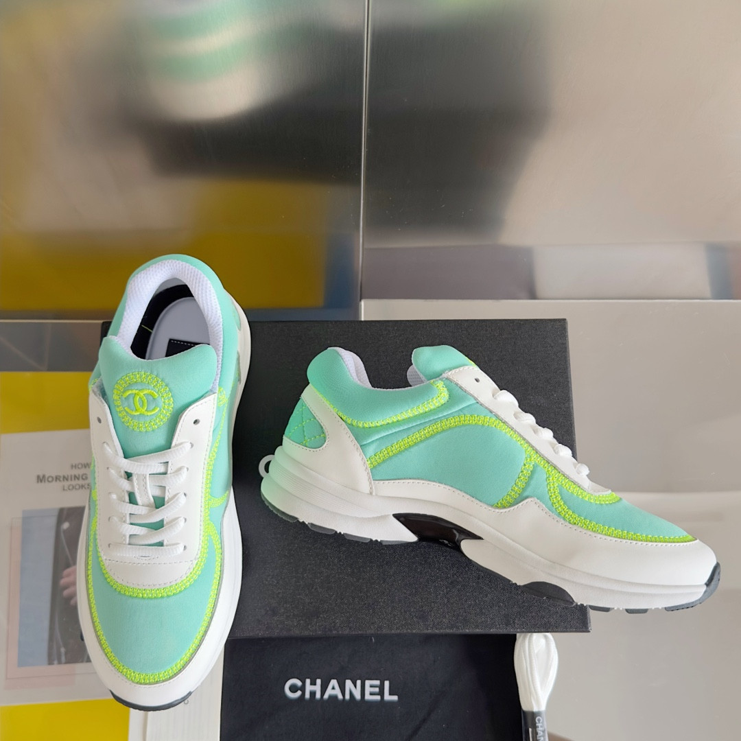 UA Ch*el SNEAKER