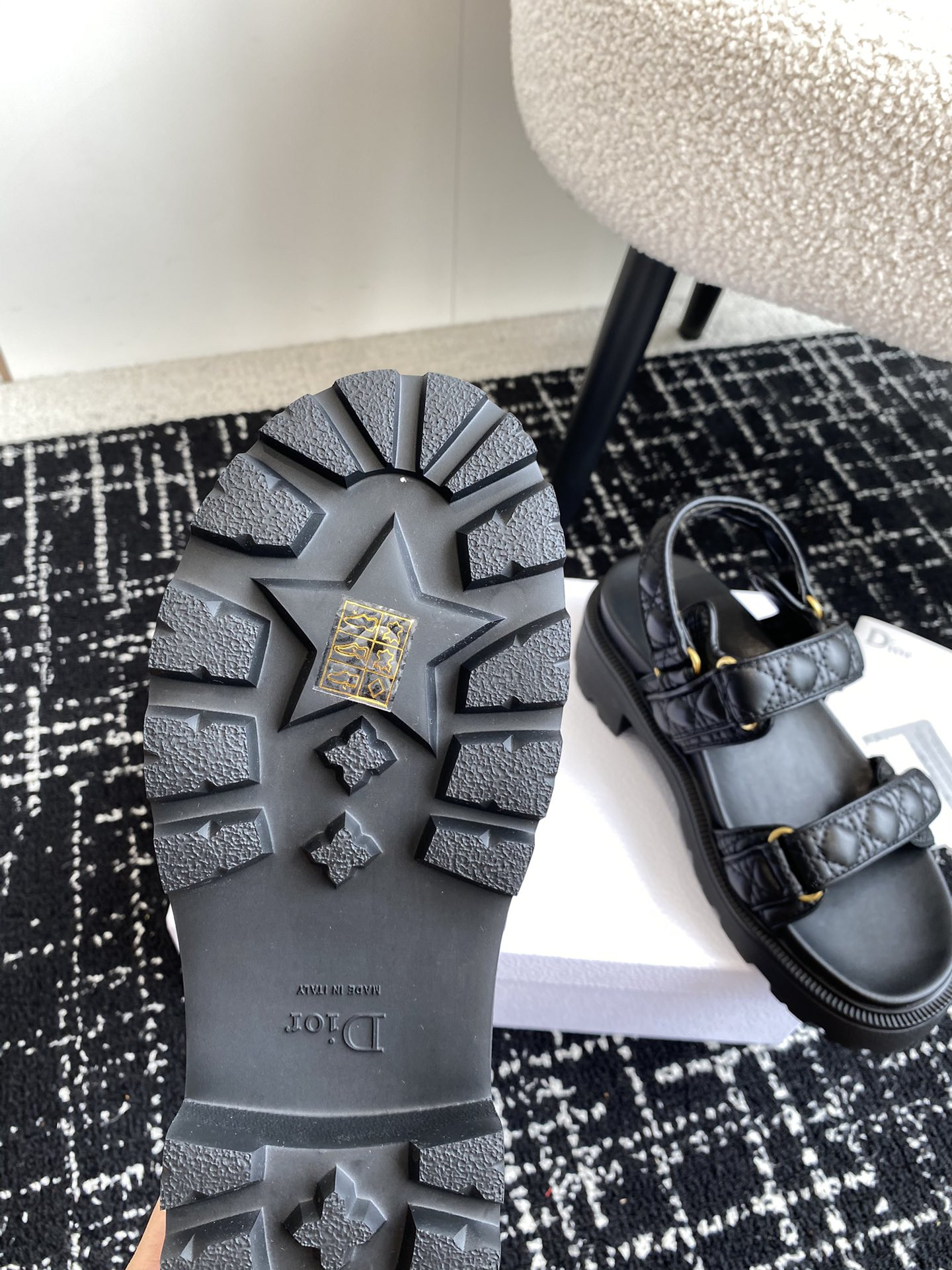 UA D*0ract Platform Sandal
