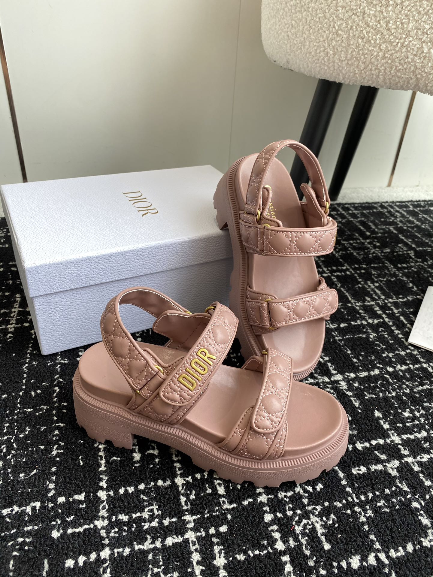 UA D*0ract Platform Sandal