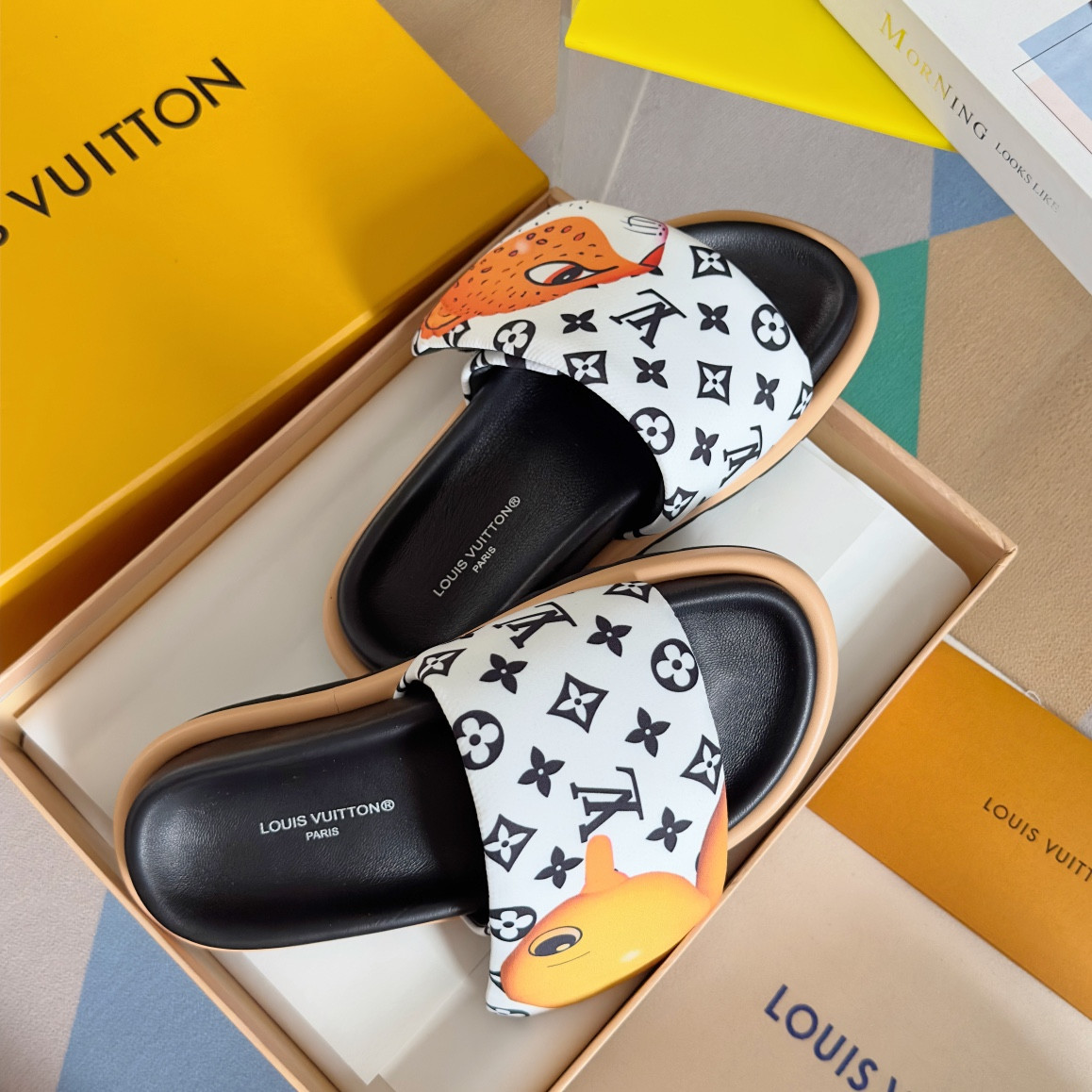 LV Pool Pillow Flat Comfort Mule