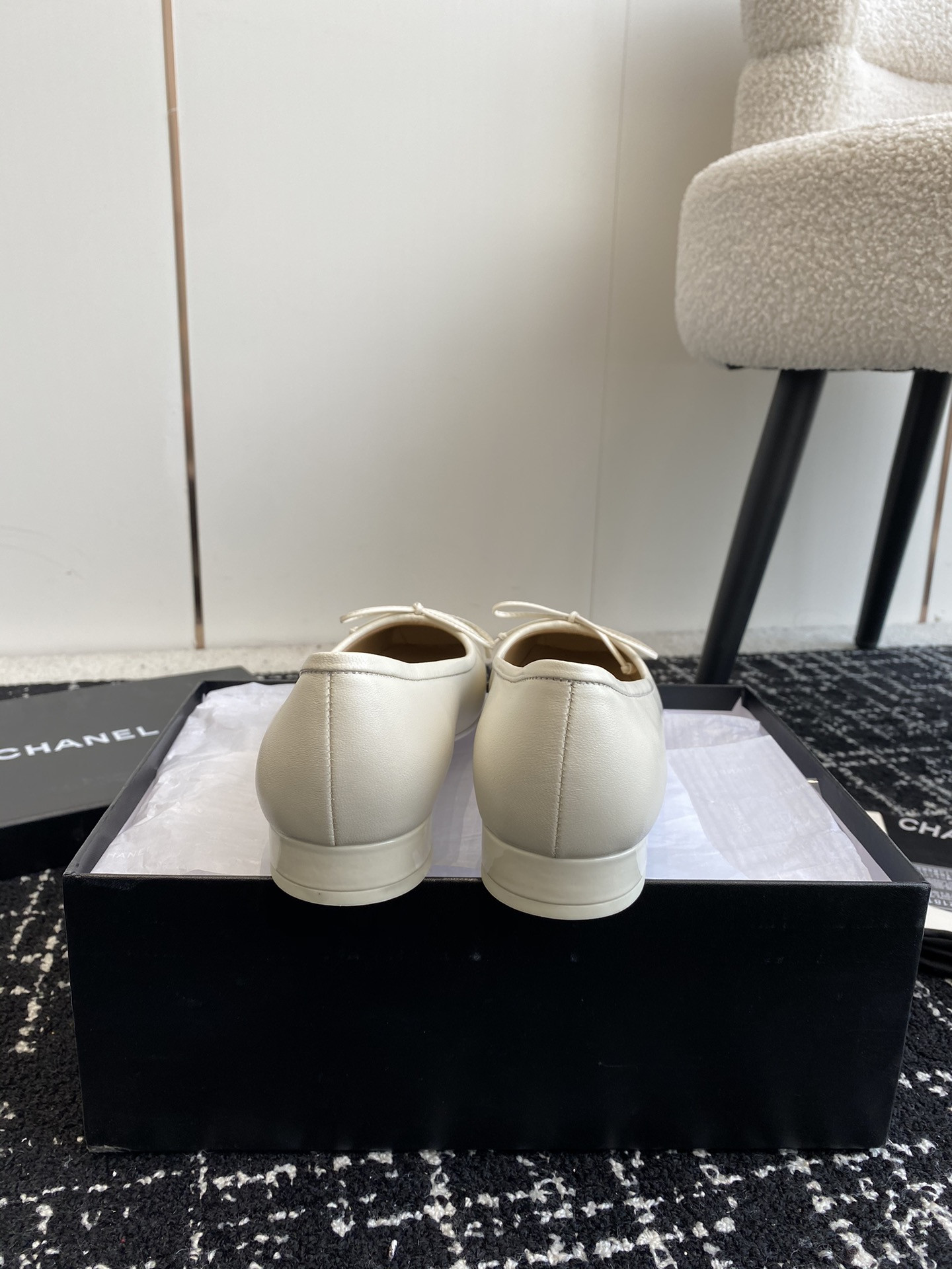 UA Ch*el VINTAGE BALLET FLATS