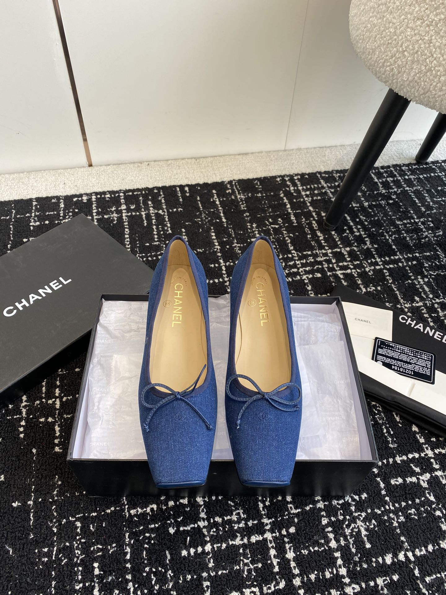 UA Ch*el VINTAGE BALLET FLATS