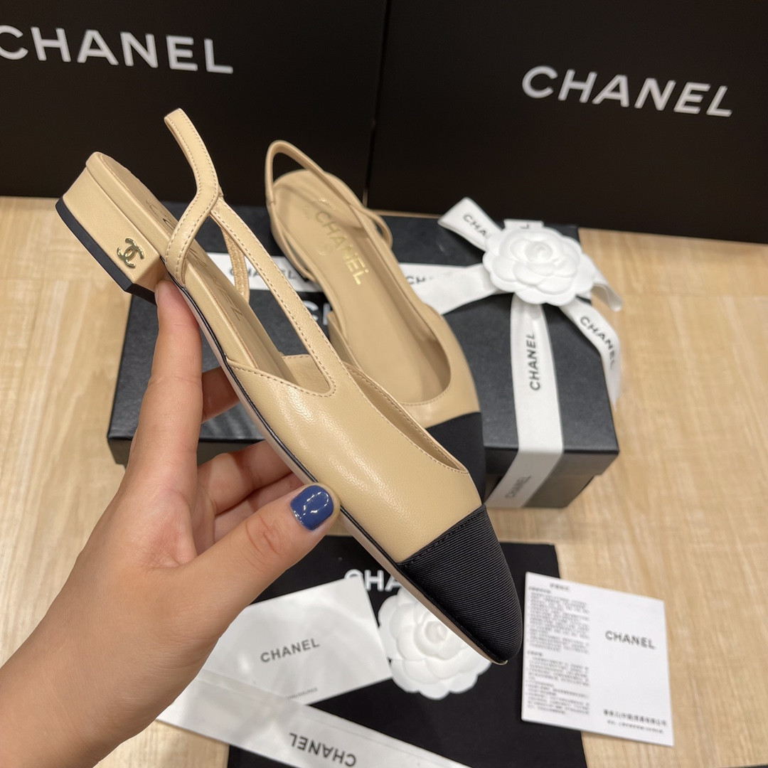 UA Ch*el SLINGBACKS FLAT