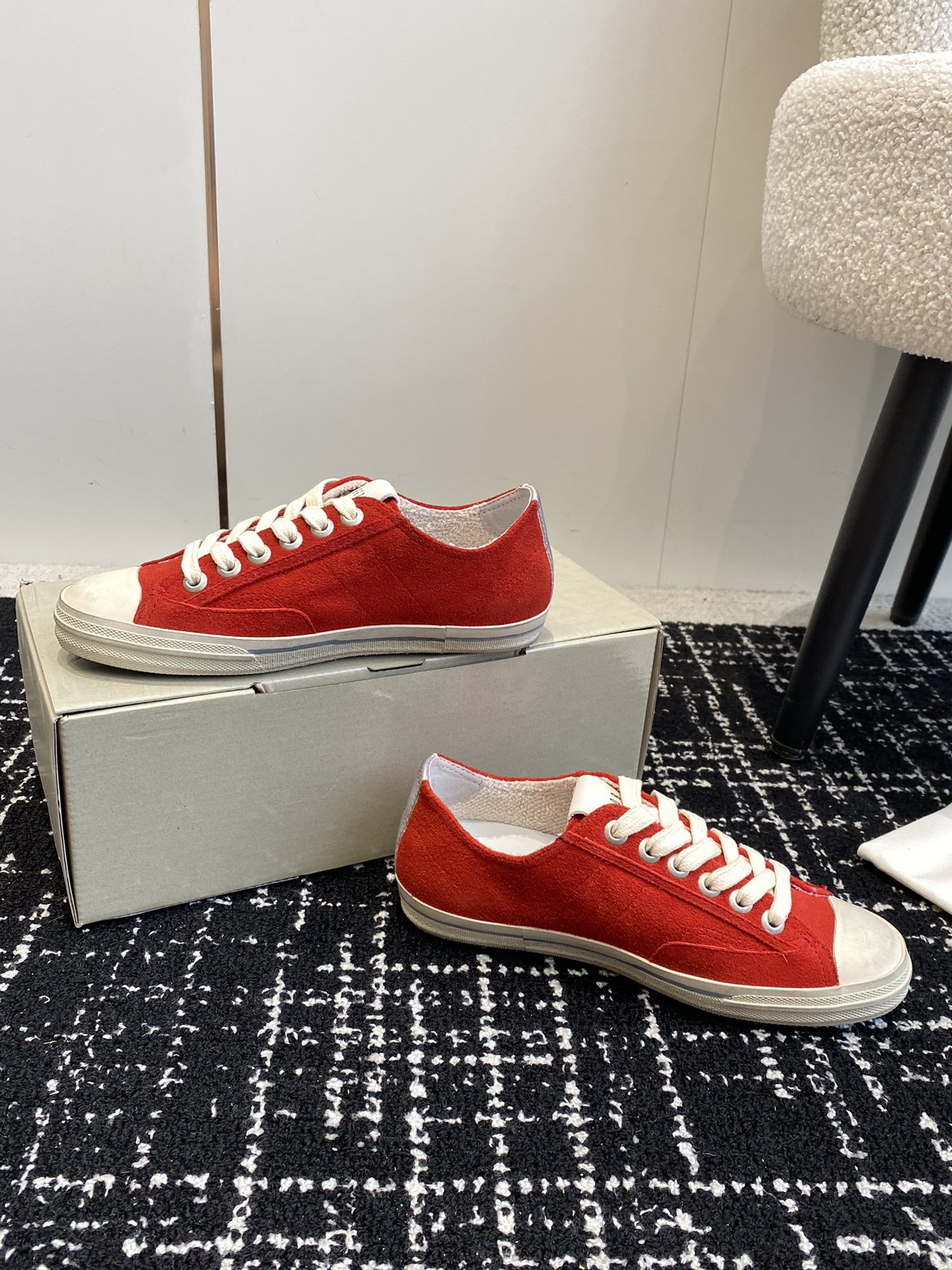 UA Golden Go*e V-STAR Sneaker