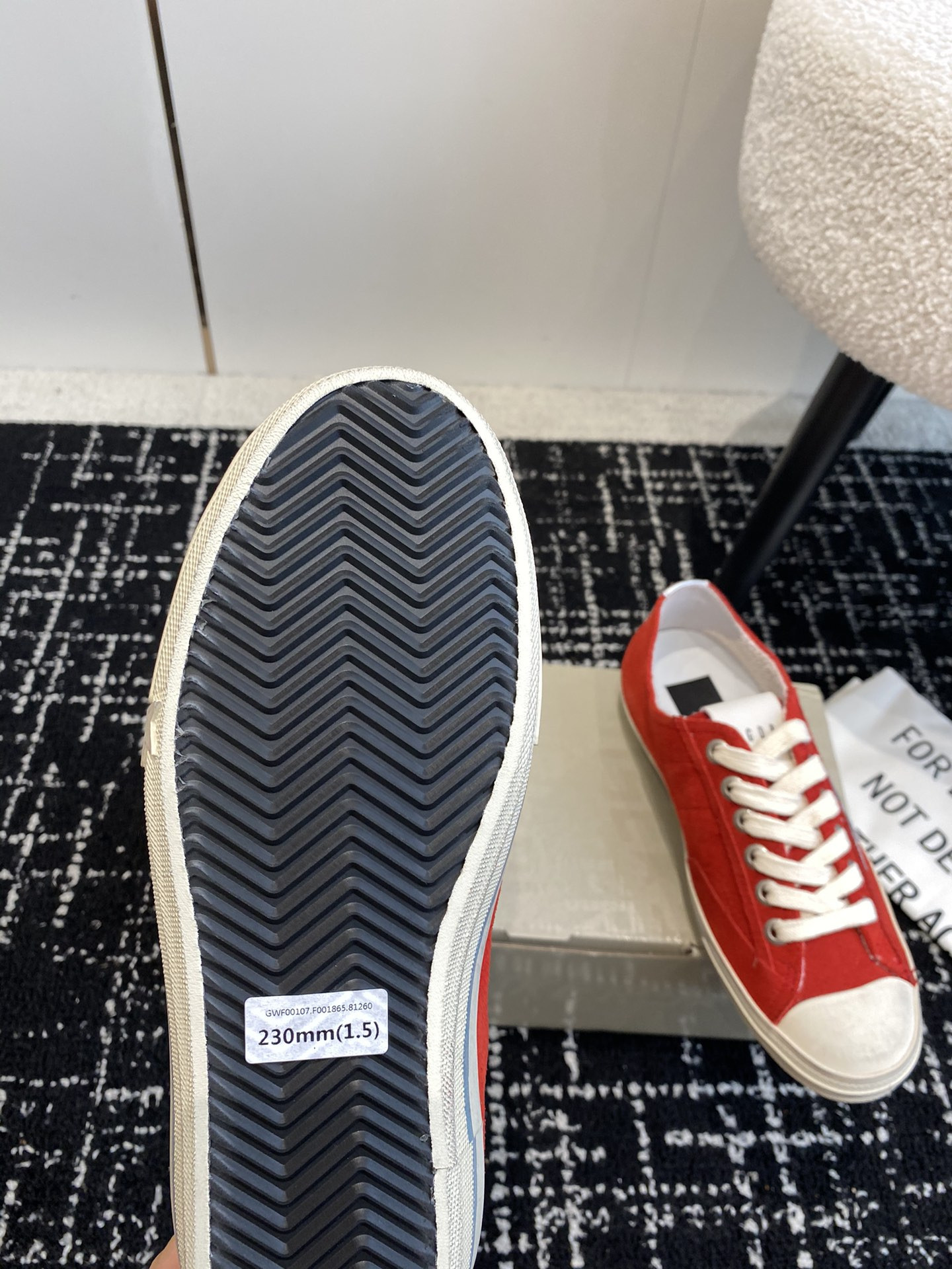 UA Golden Go*e V-STAR Sneaker