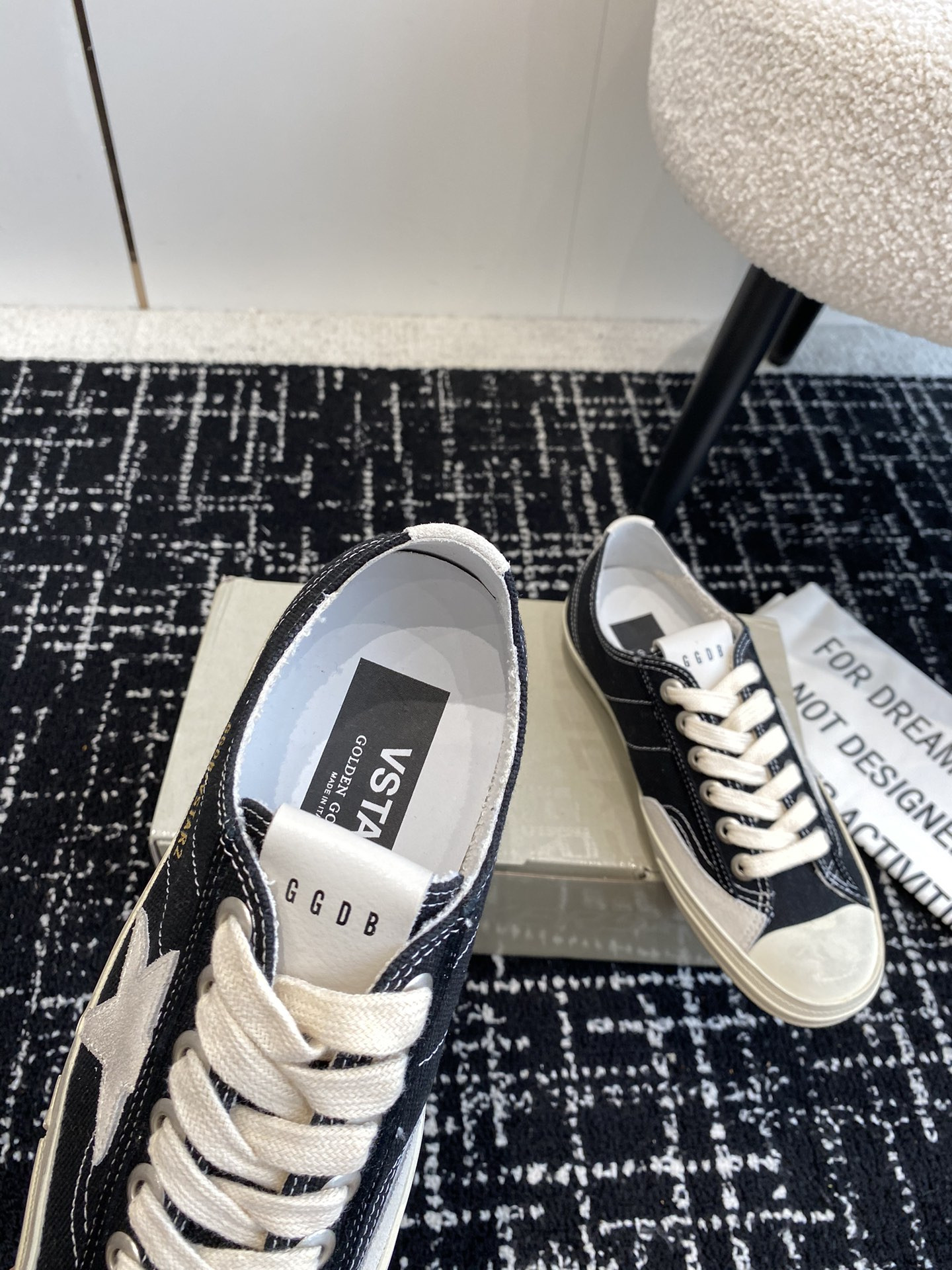 UA Golden Go*e V-STAR Sneaker