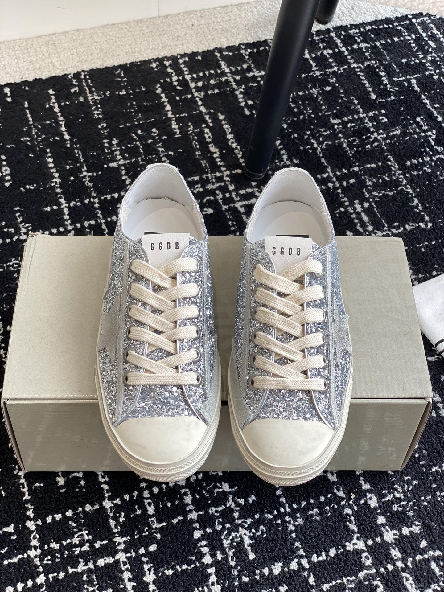 UA Golden Go*e V-STAR Sneaker