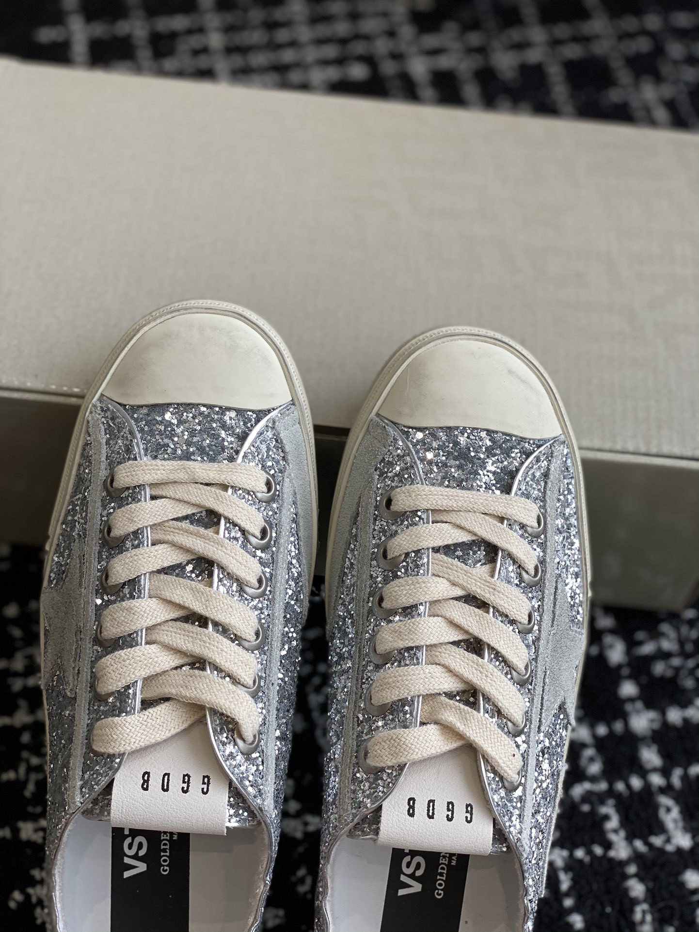 UA Golden Go*e V-STAR Sneaker