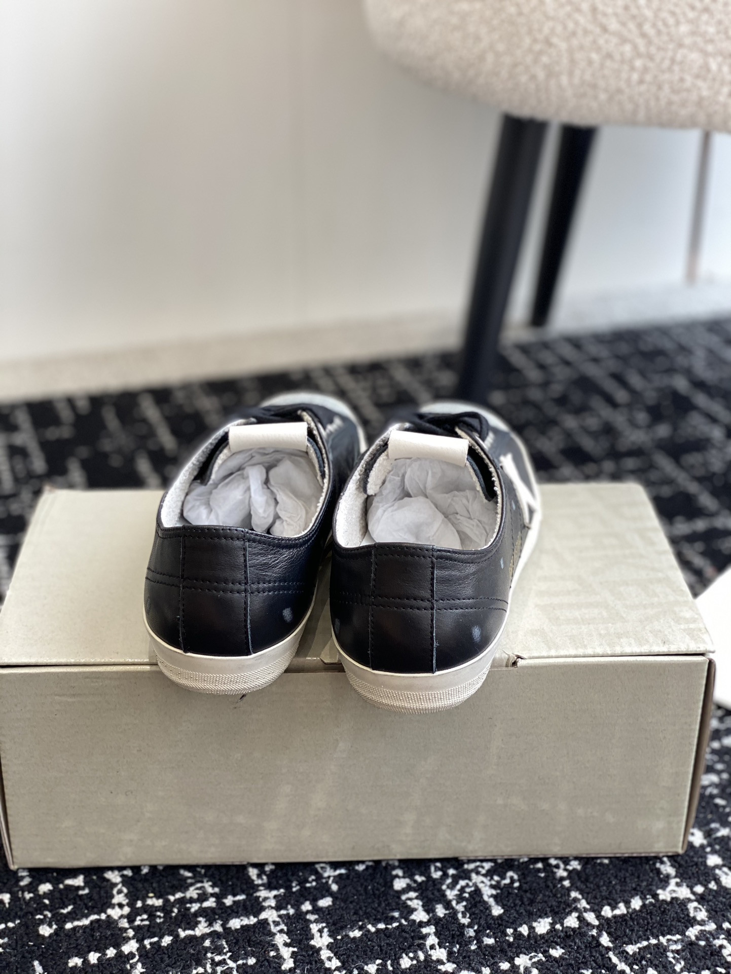 UA Golden Go*e V-STAR Sneaker