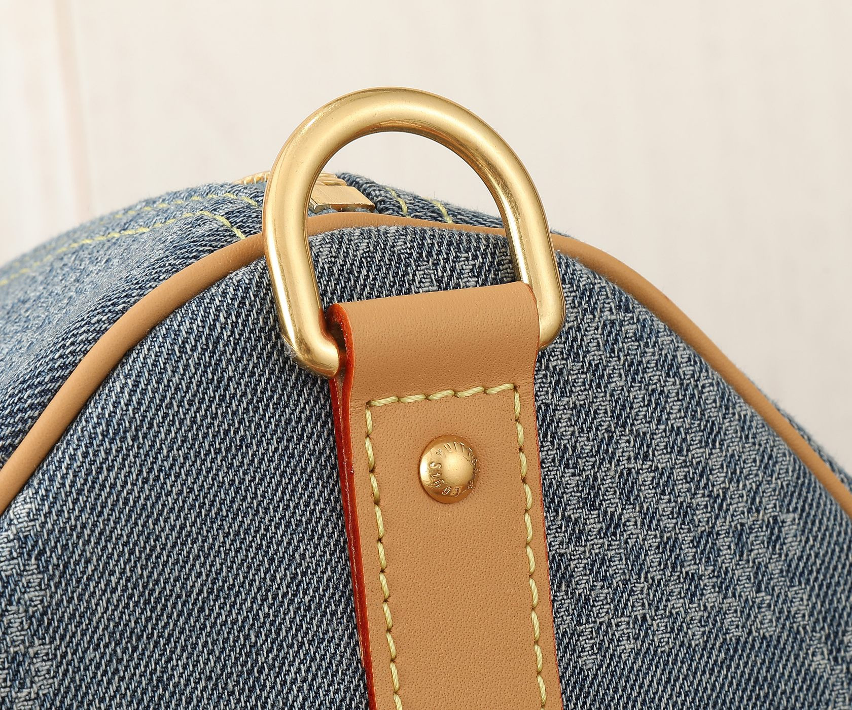 LV Keepall Bandoulière 50 N40739 19.7 x 11.4 x 9.1 inches