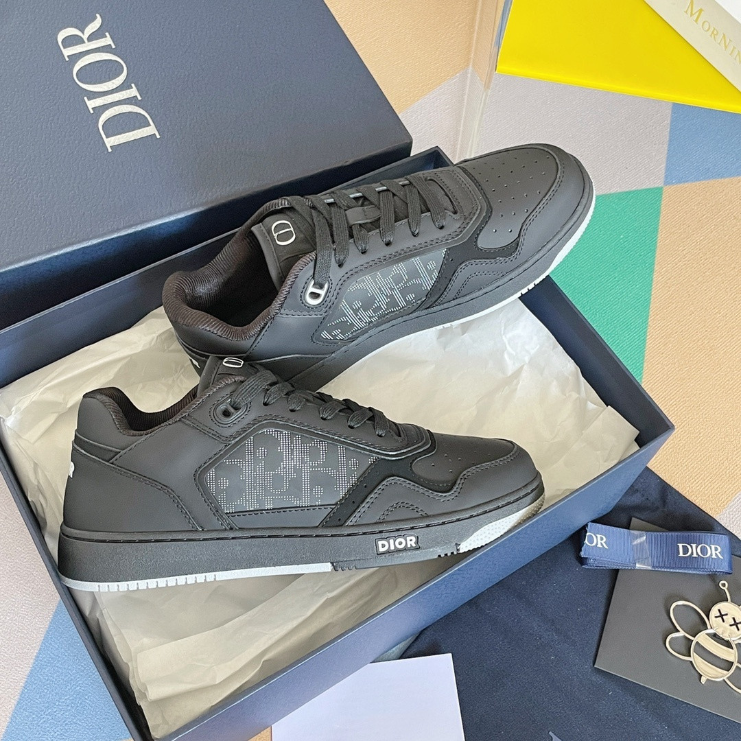 UA D*0r B27 Sneaker