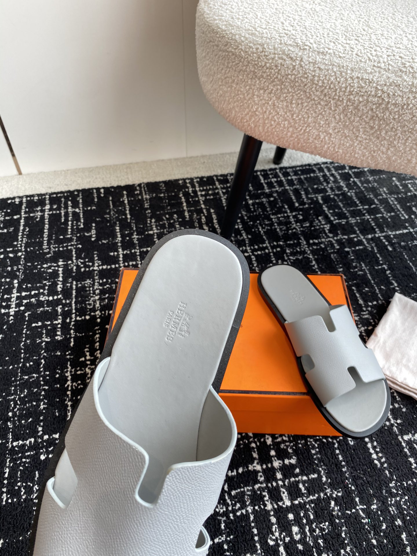 UA Hermès Izmir sandal