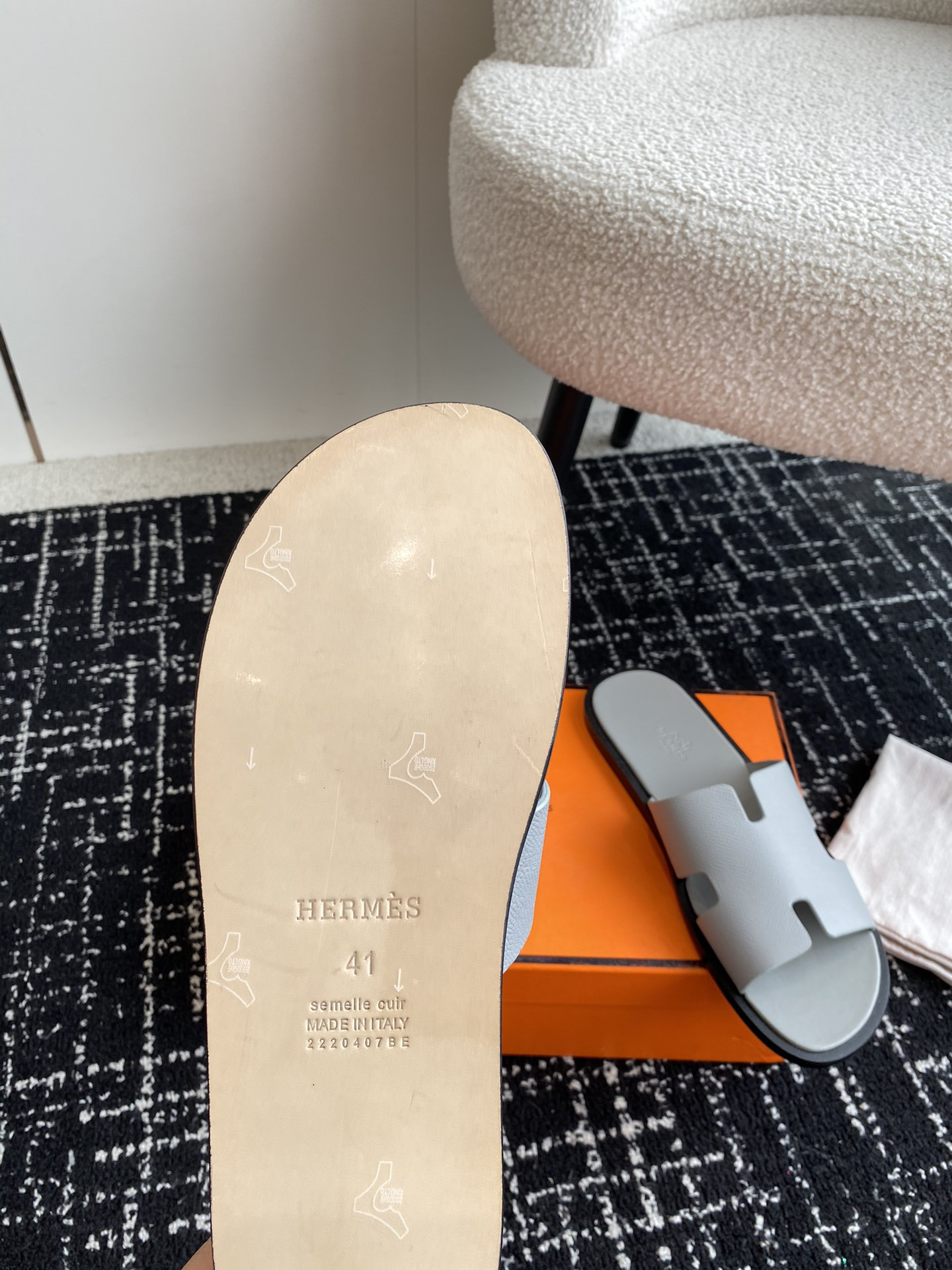UA Hermès Izmir sandal