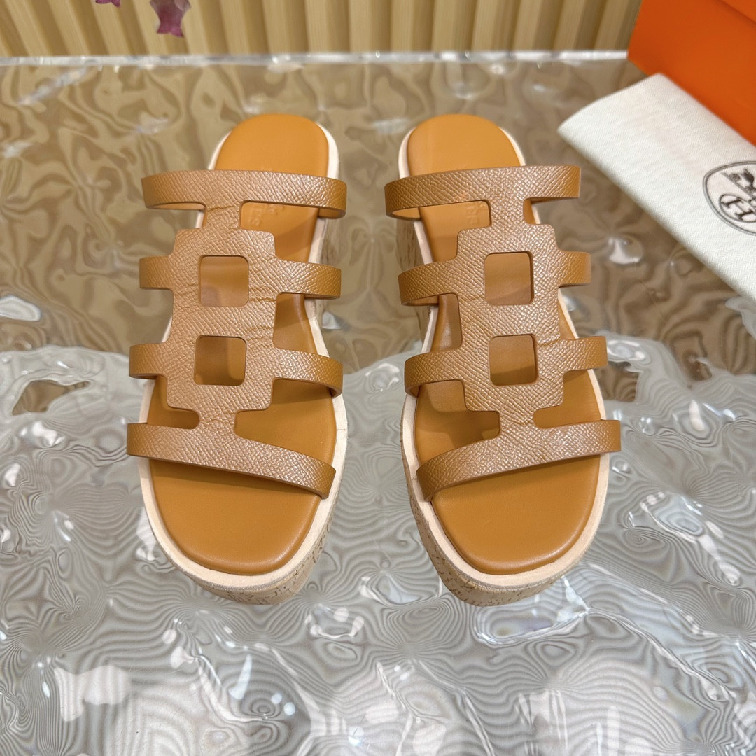 UA Hermès Isabella 30 sandal