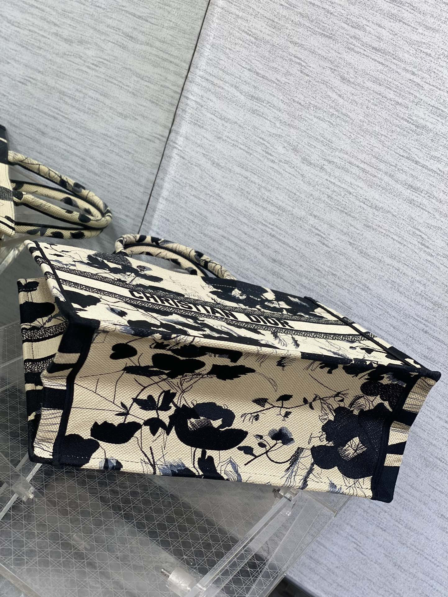 D*0r Tote 42 x 18 x 35cm