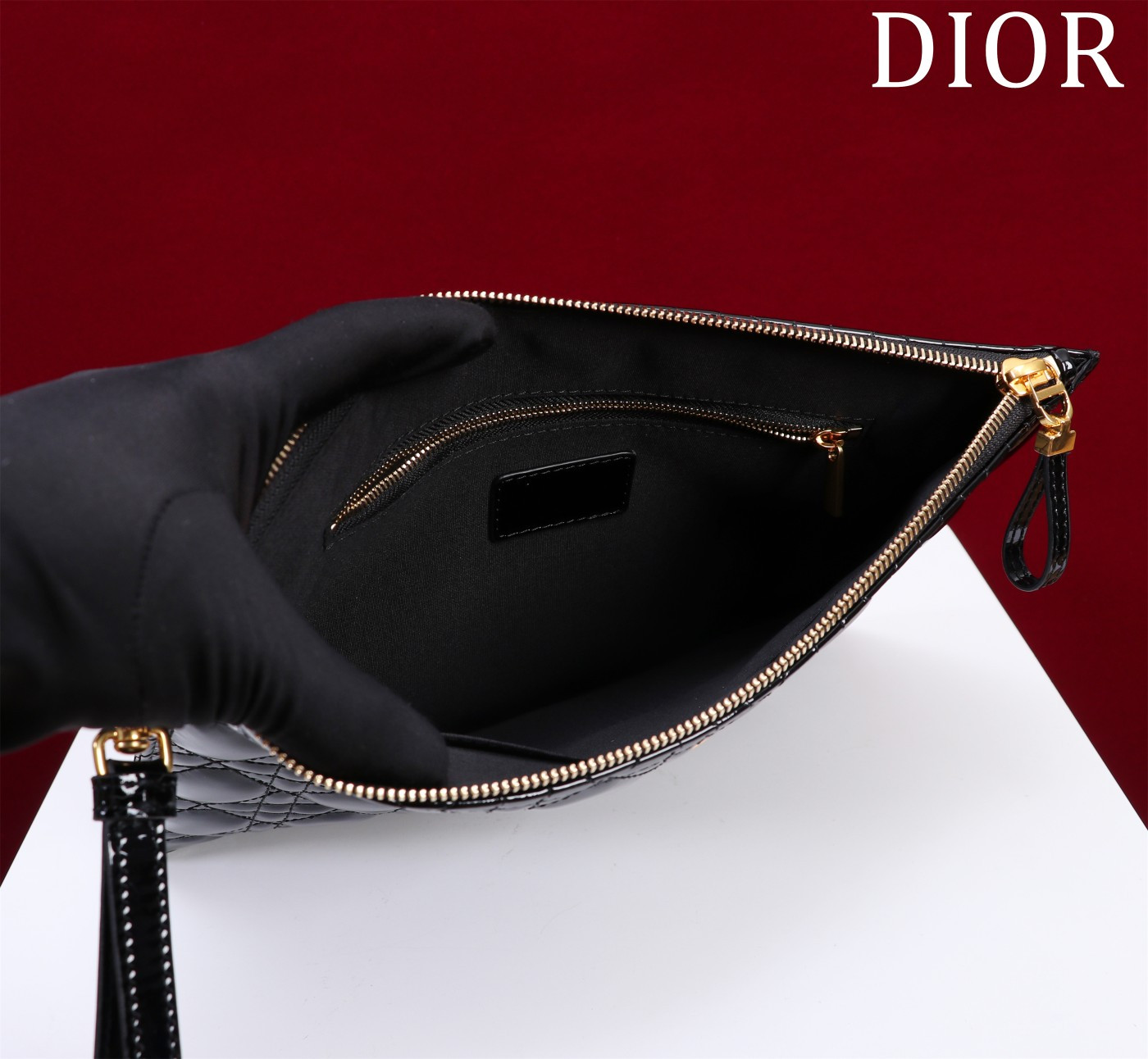 Large D*0r Caro Daily Pouch 30 x 21.5 cm