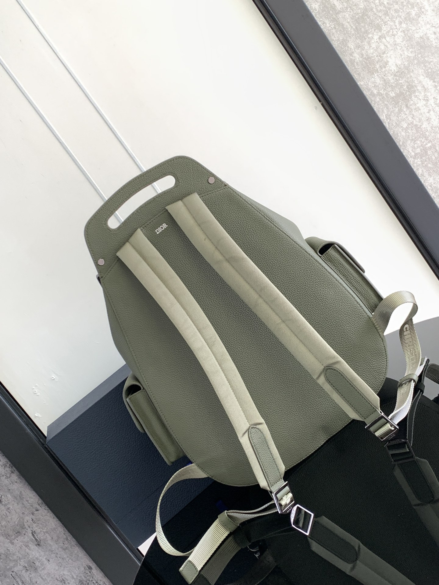 D*0r Maxi Gallop Backpack 33 x 47 x 13.5 cm