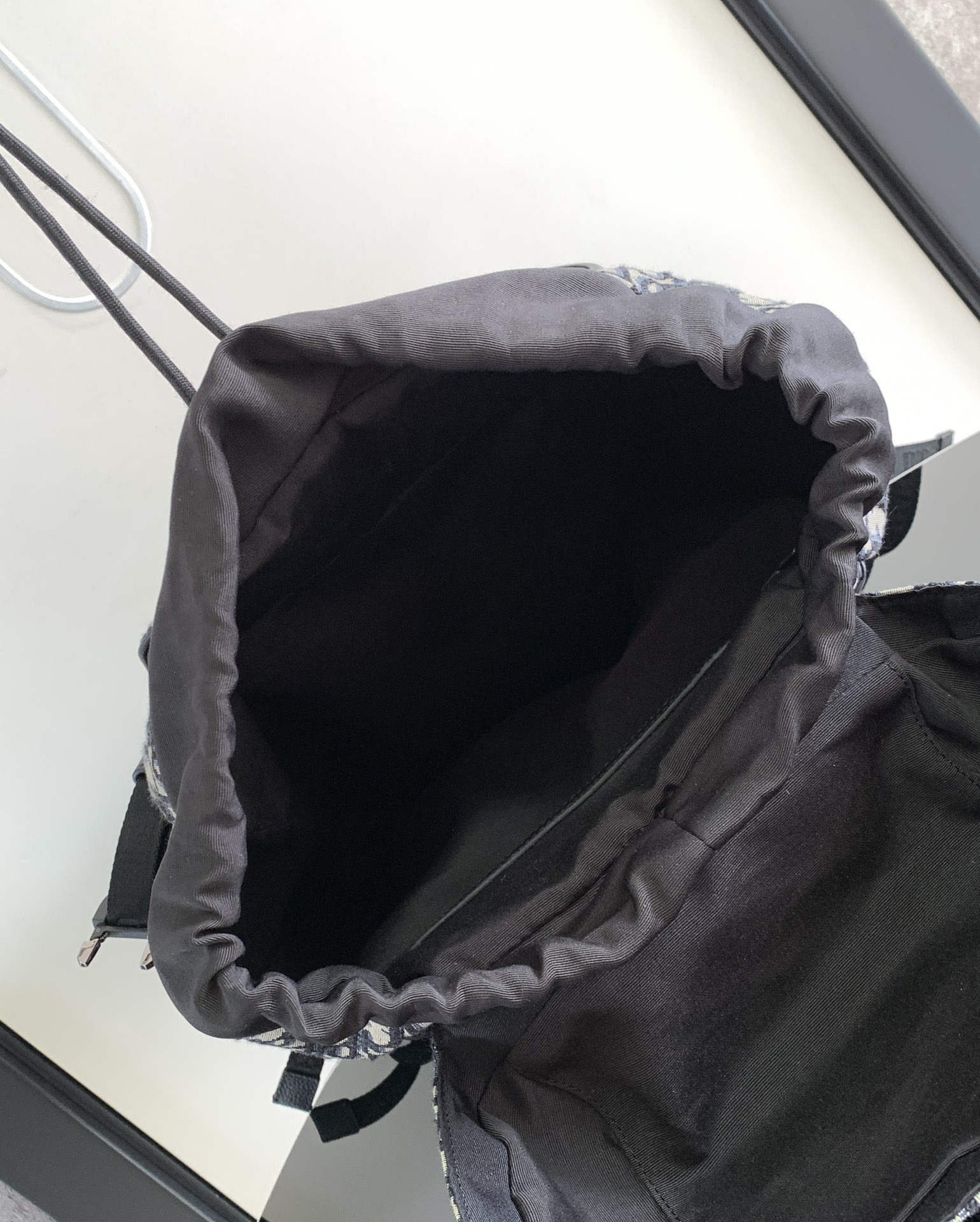 D*0r 8 Backpack with Flap Beige and Black D*0r Oblique Jacquard 31 x 48 x 16.5 cm