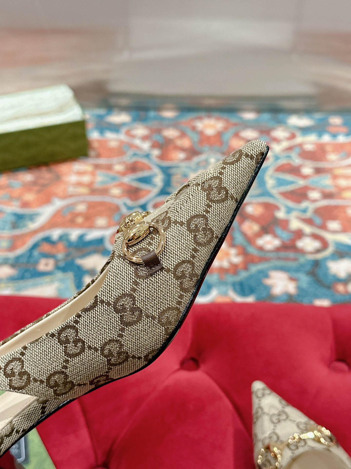 UA G*u*i HORSEBIT SLINGBACK PUMP LOW HEEL