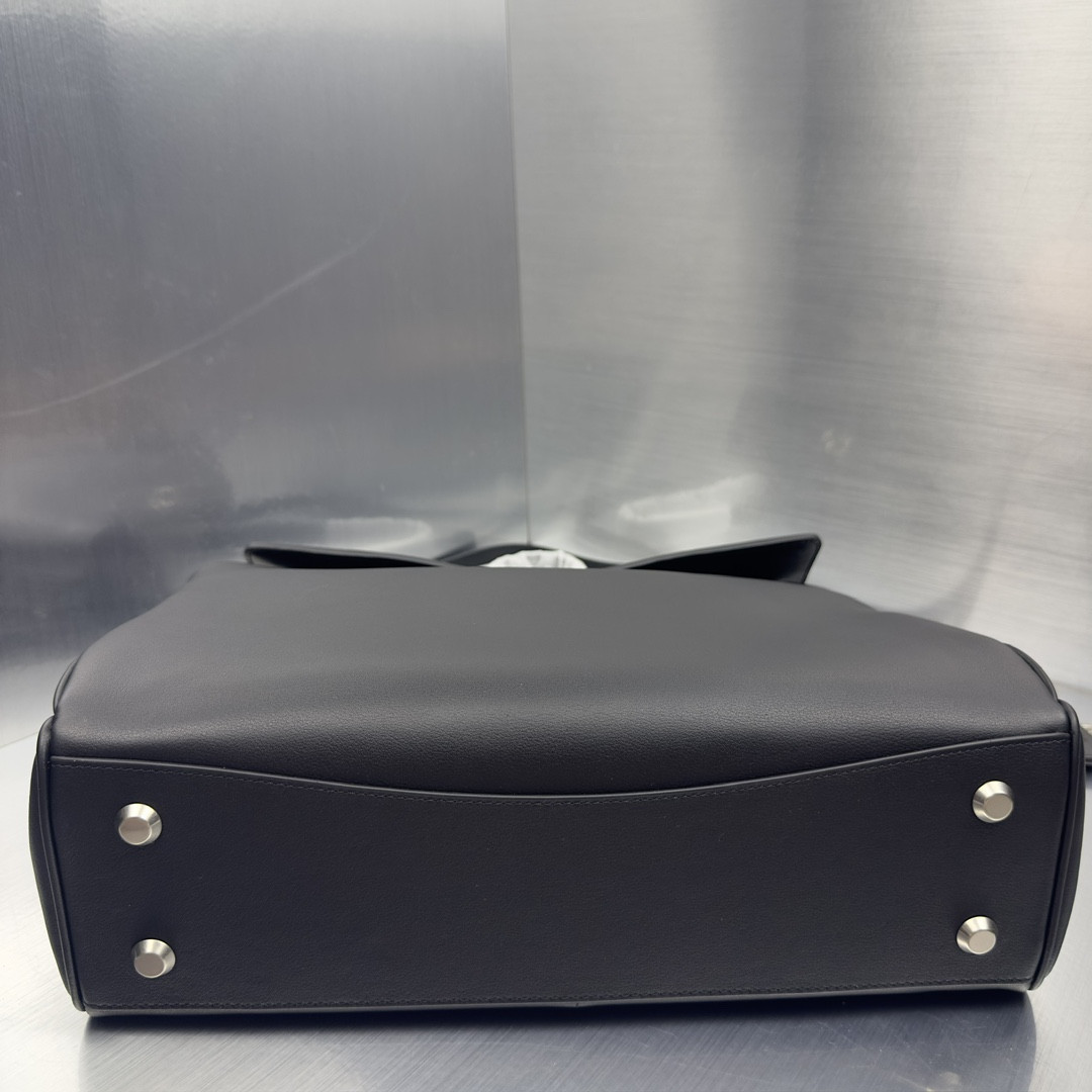 Ba*len*cia*ga Rodeo Large 39.8x29.9x12.9cm