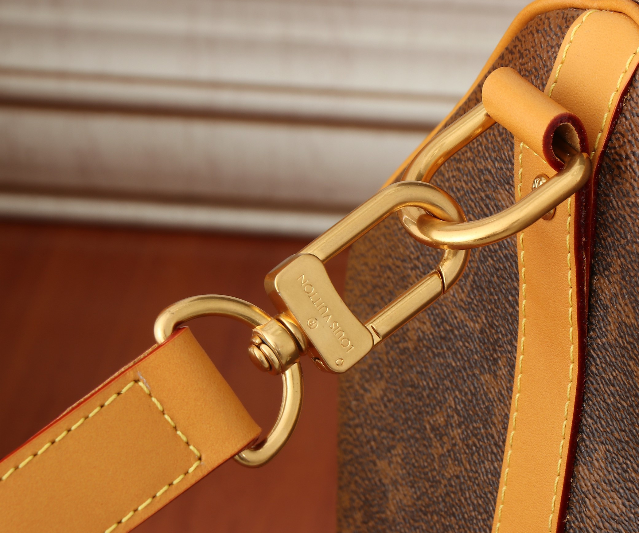 LV Keepall Bandoulière 50 24SS Marque L.V*t0n Déposée M11541 50x29x23CM