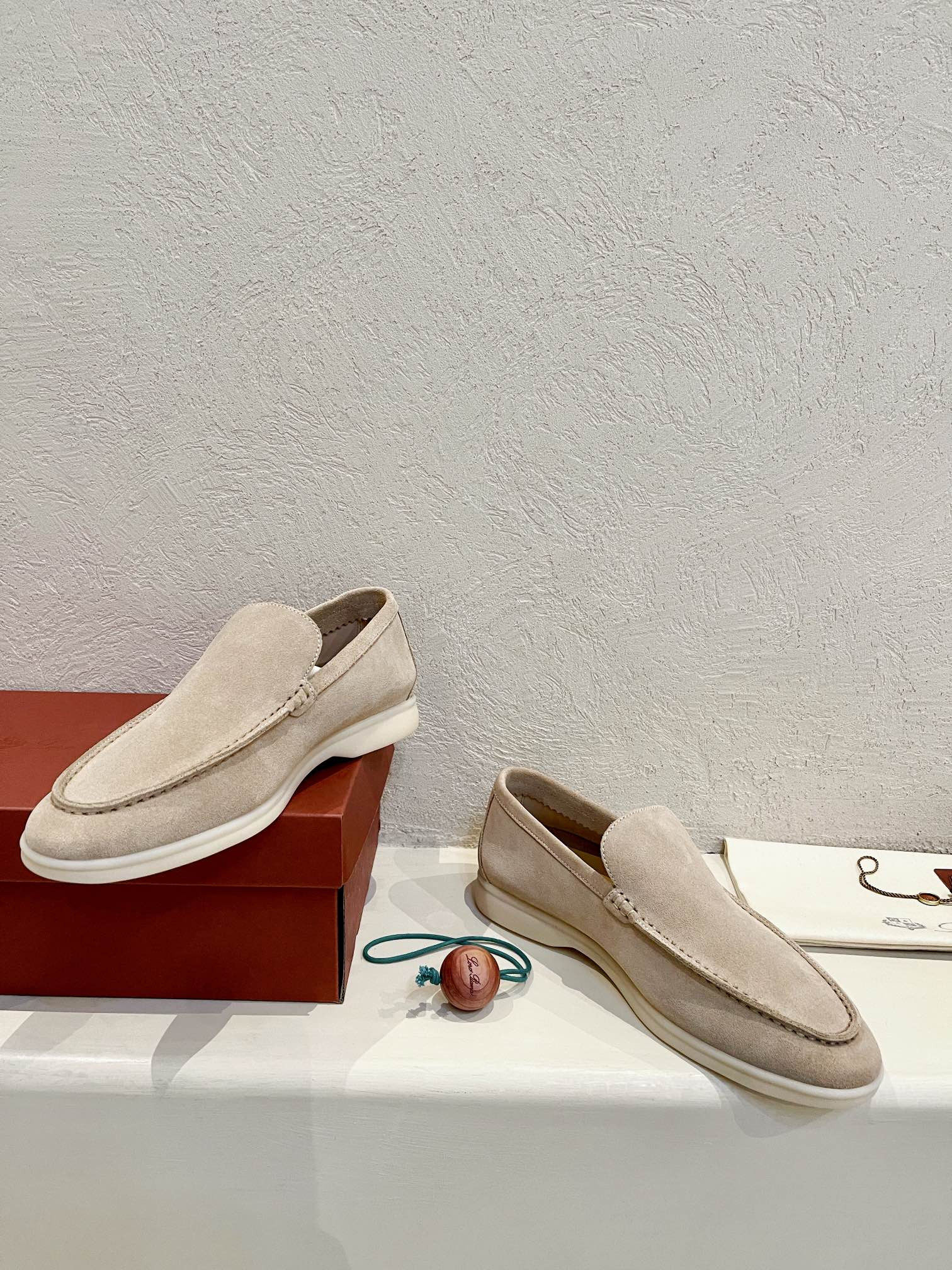 UA L**o p*ana Summer Walk Loafers