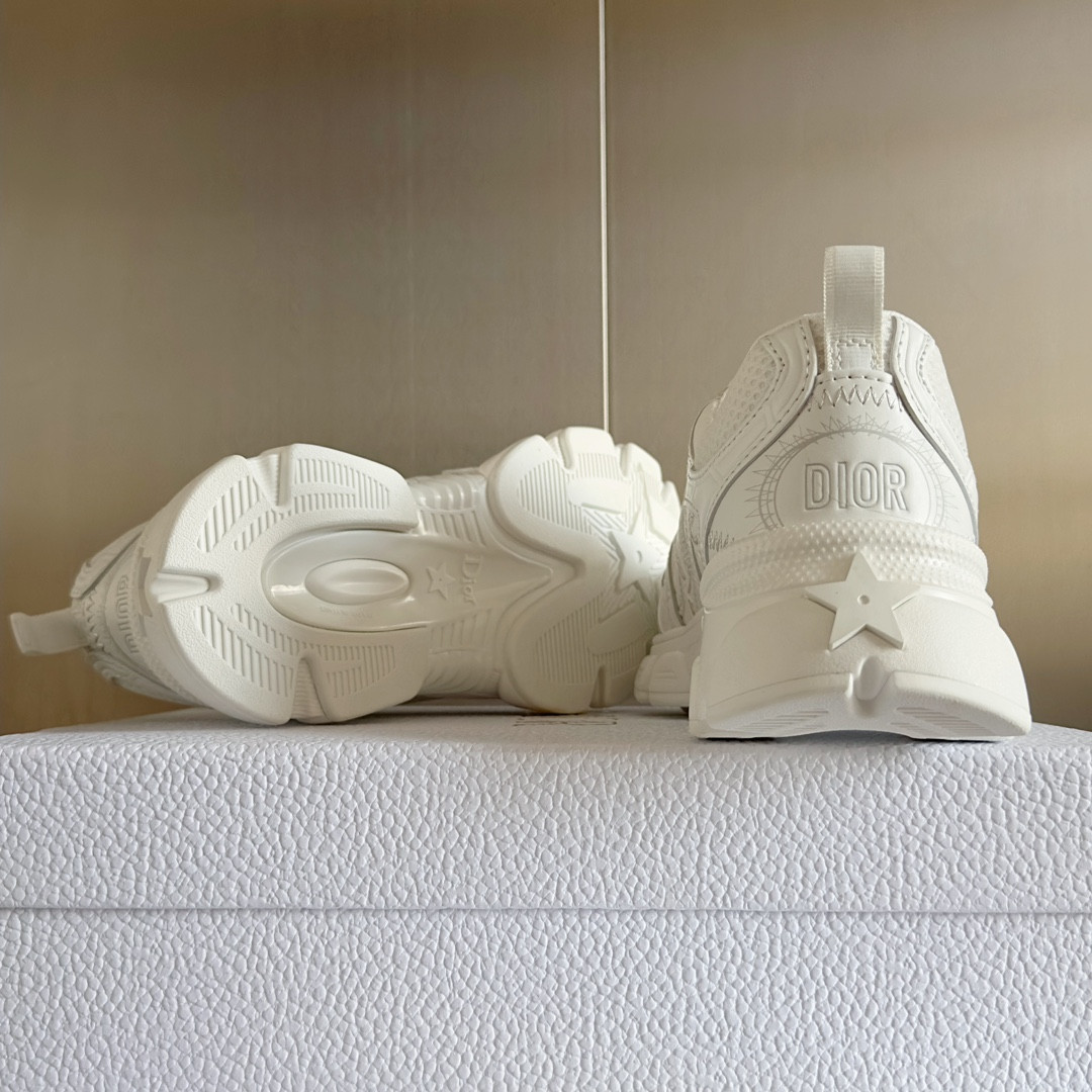 UA D*0r Chrono Sneaker