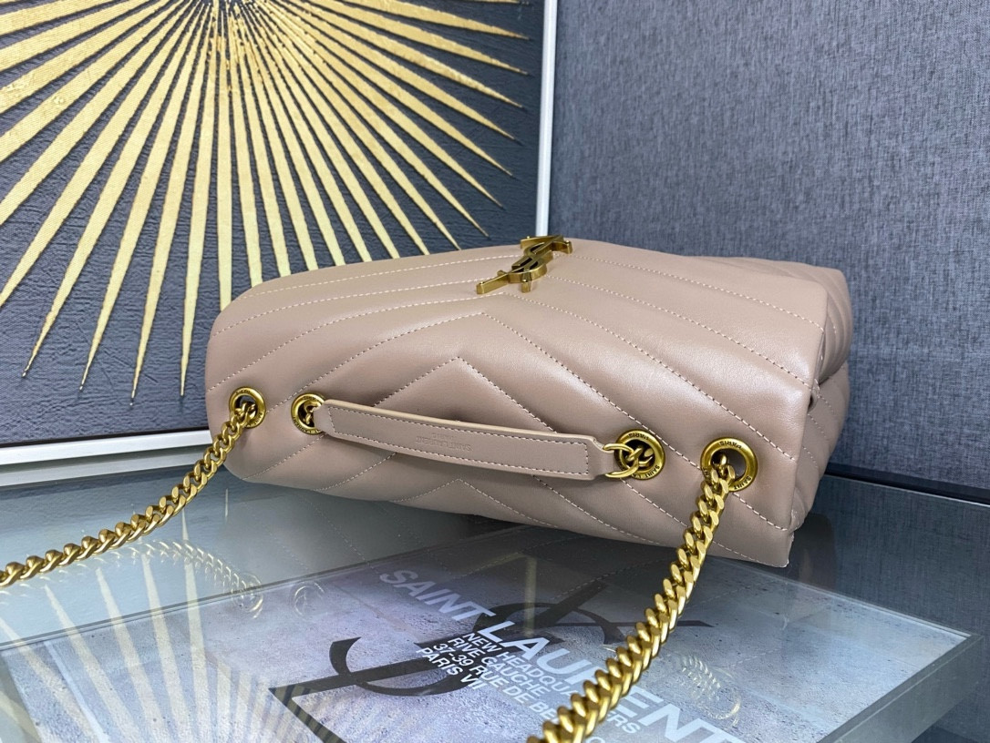 Y*L LOULOU QUILTED LEATHER 32x22x9cm