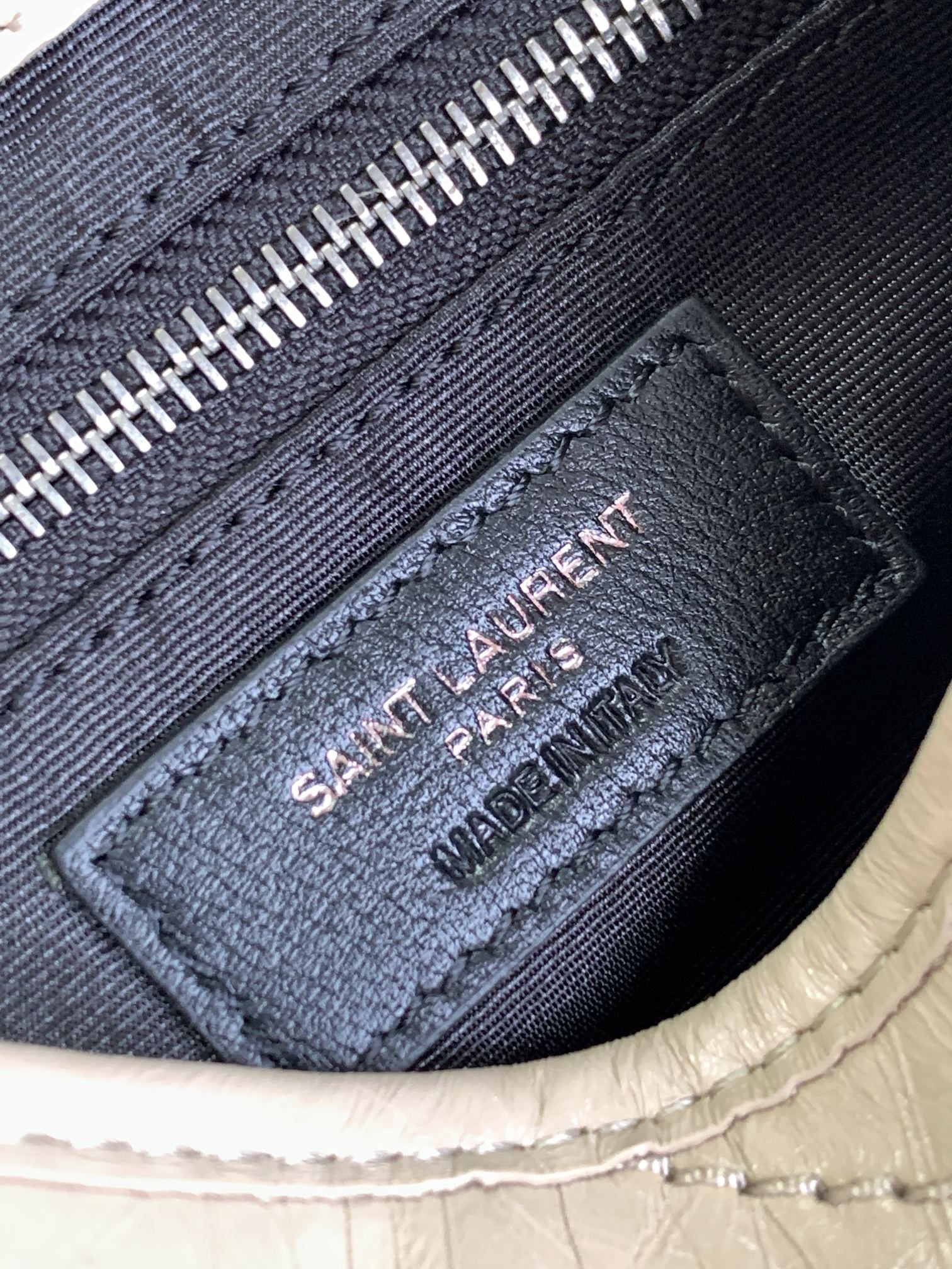 Y*L NIKI CHAIN WALLET IN SHINY LEATHER WHITE 19 x 15 x 6 CM