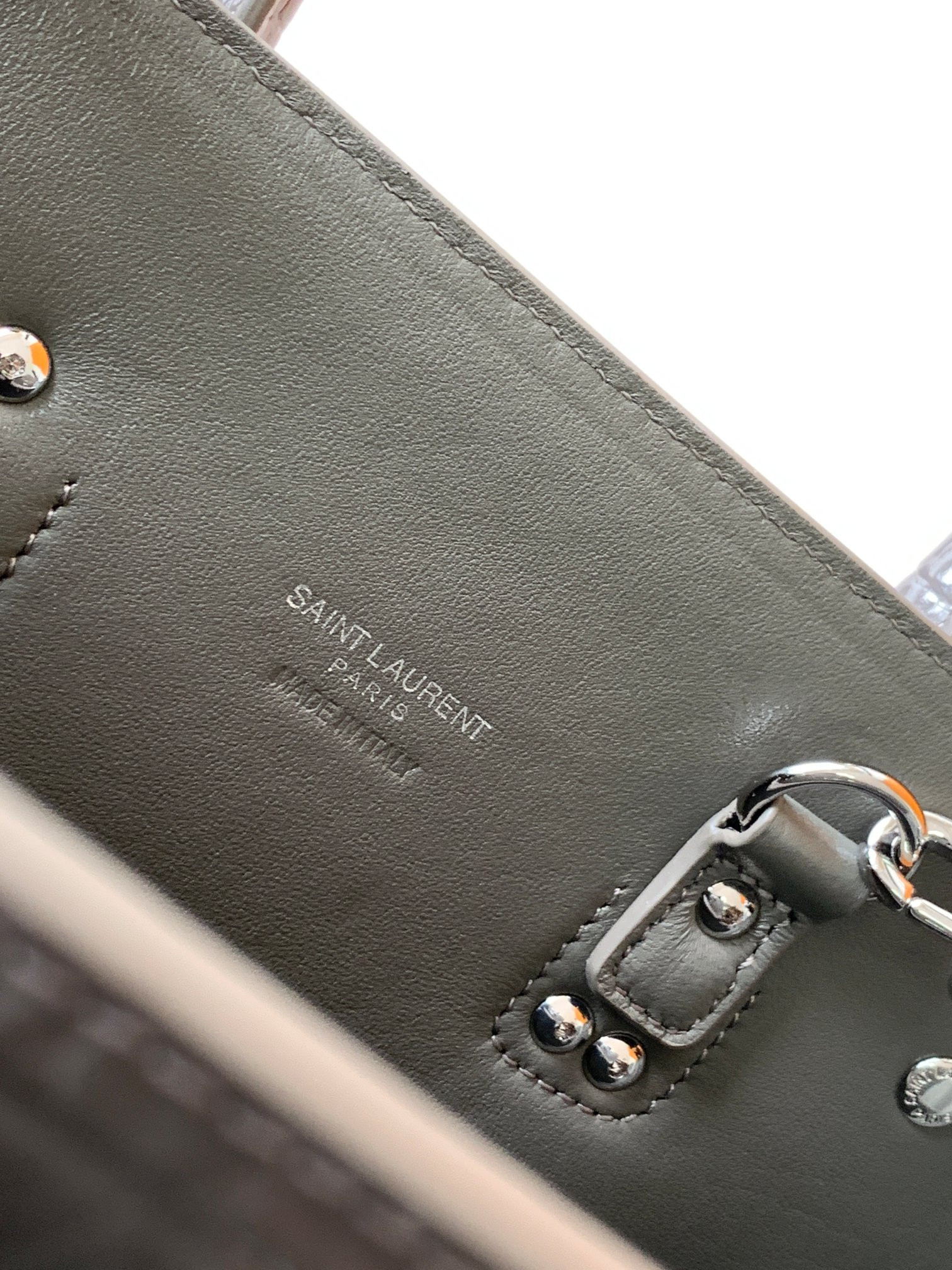 Y*L SAC DE JOUR IN EMBOSSED CROCODILE LEATHER - baby 26x13.5x12.5cm