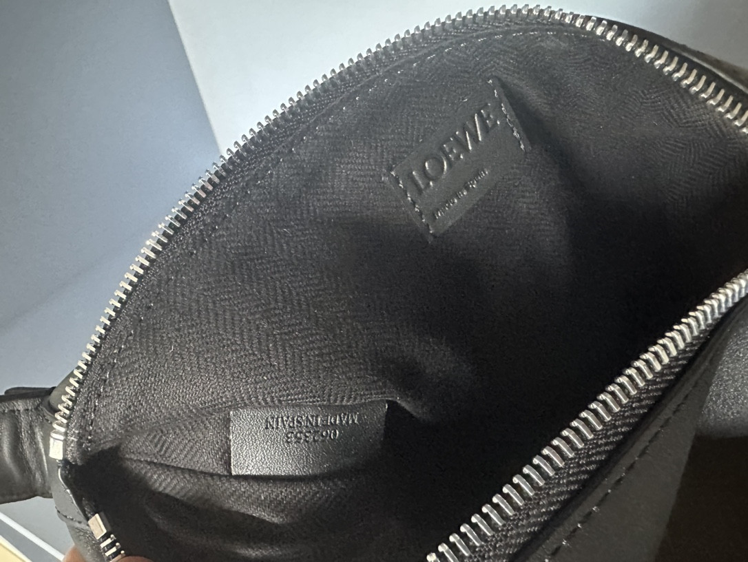 L0ew* Small Cubi crossbody bag in S*pple smooth calfskin and jacquard 29.5x10.5x22cm