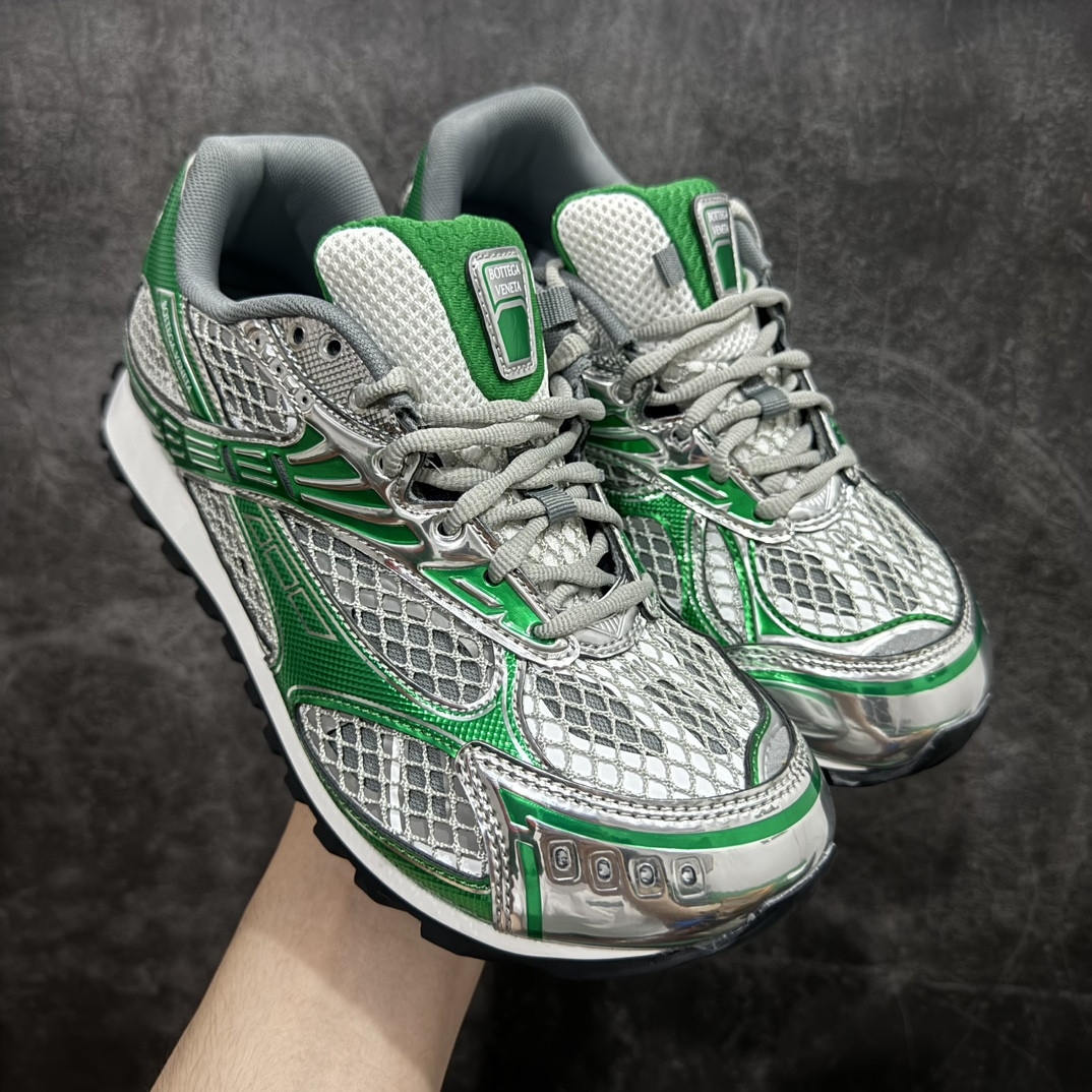 UA Bo*te*ga Ve*ne*ta Orbit Sneaker