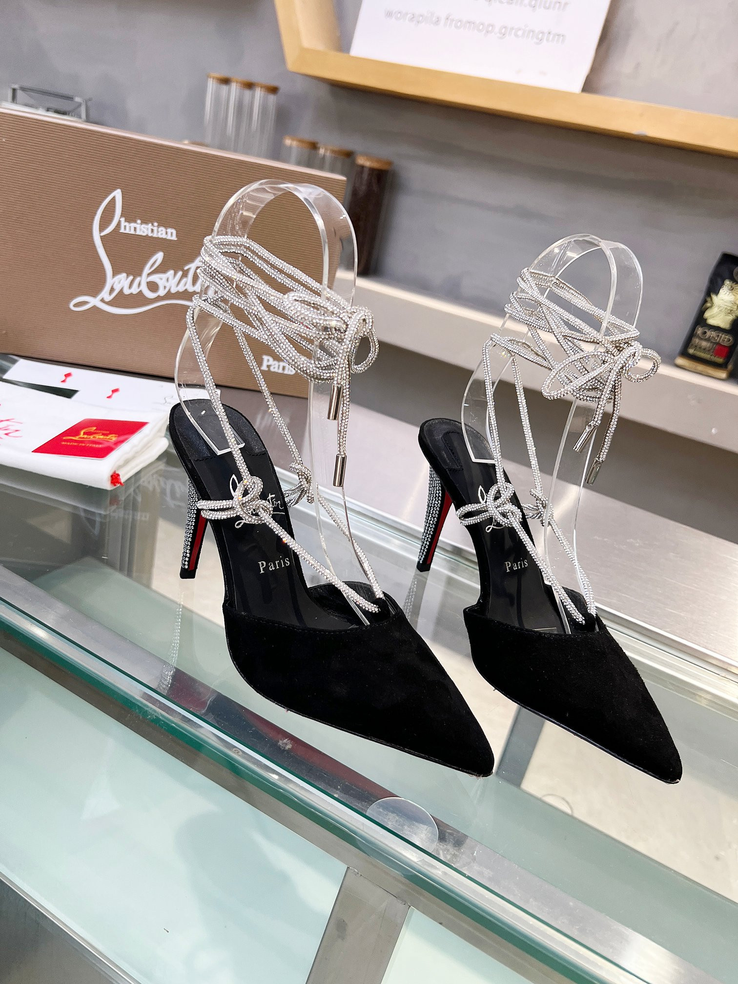 UA Ch**an Louboutin CL red-bottom shoes