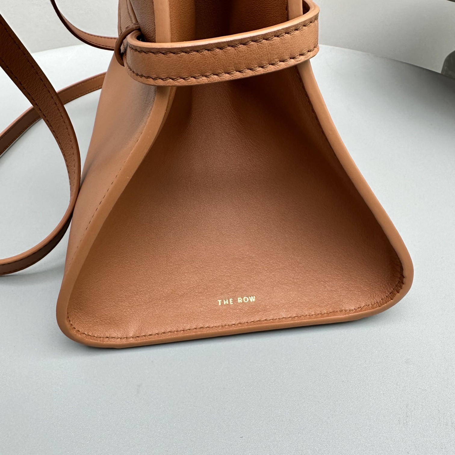 T*e R0w Margaux belt 12  32x15x25cm