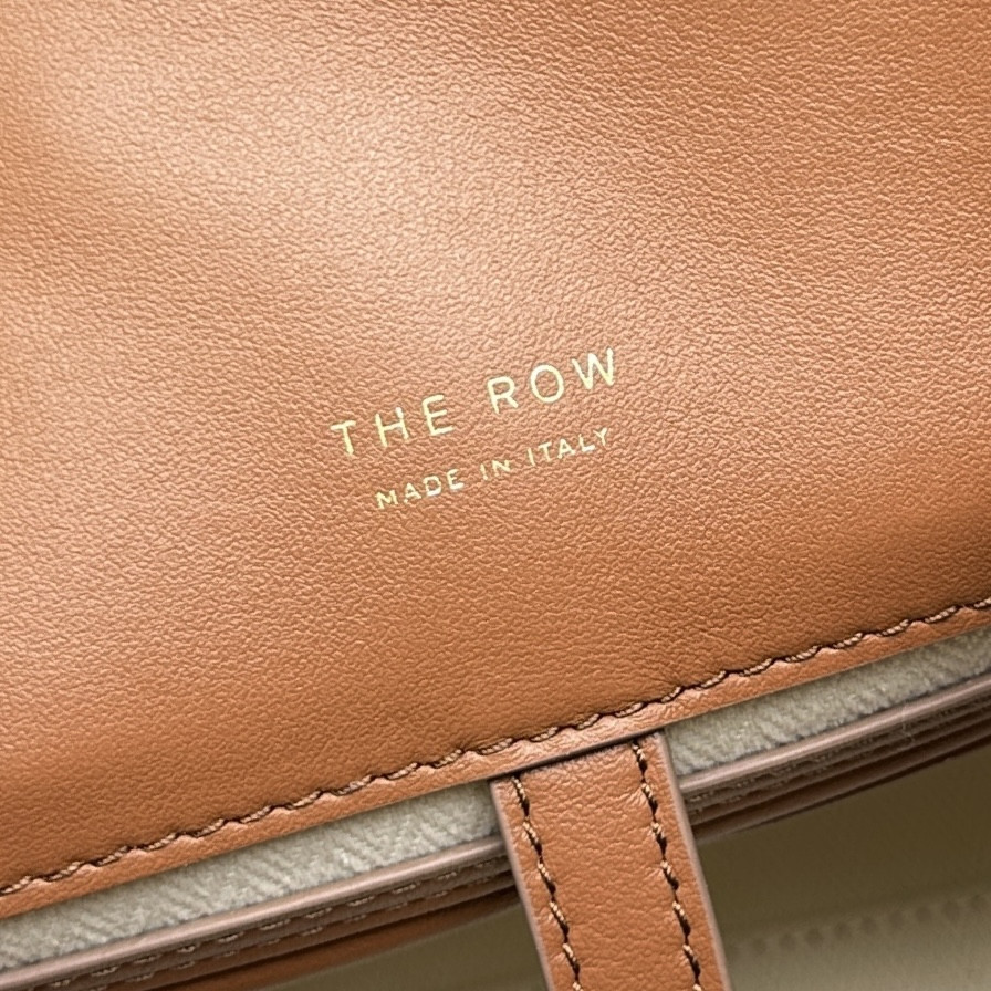 T*e R0w MARGAUX 12 32x15x25cm