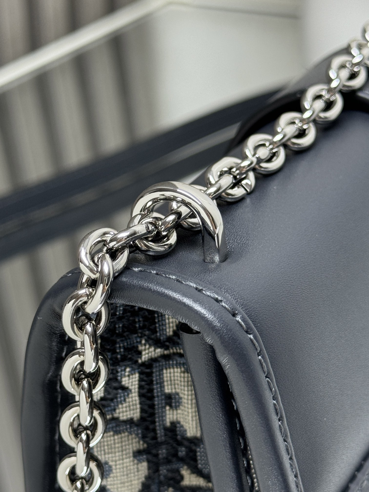 D*0r 30 Montaigne East-West Bags 21x12x6cm