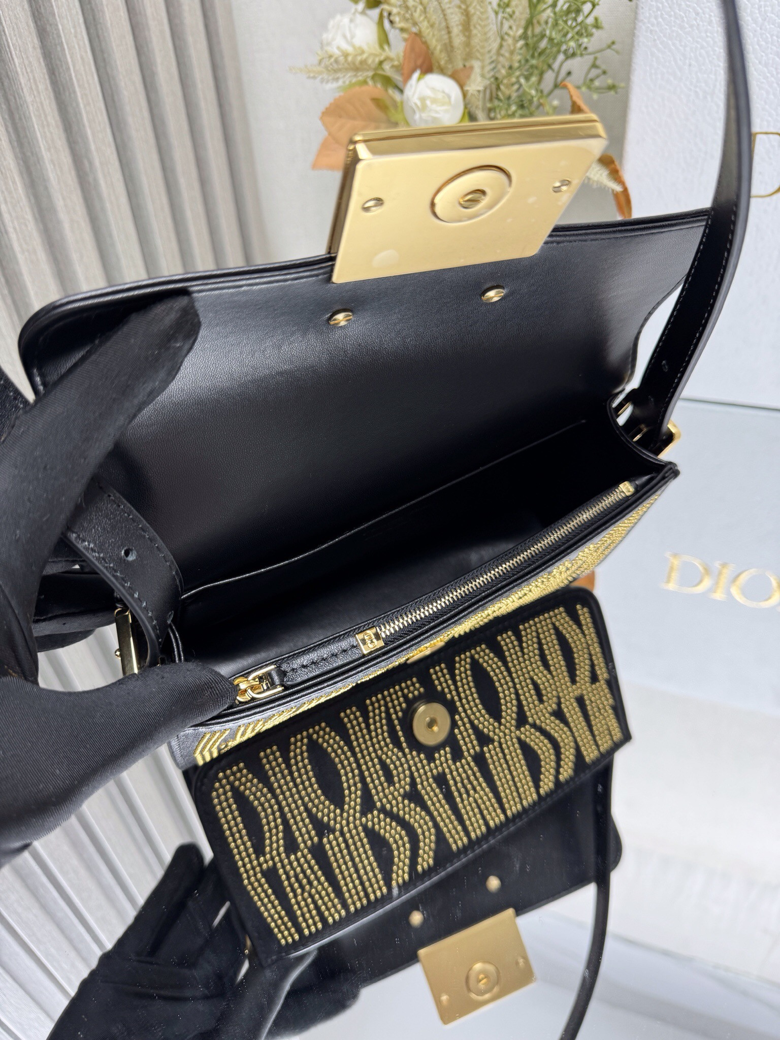 D*0r Miss D*0r flap bag 22 x 11 x 6 cm