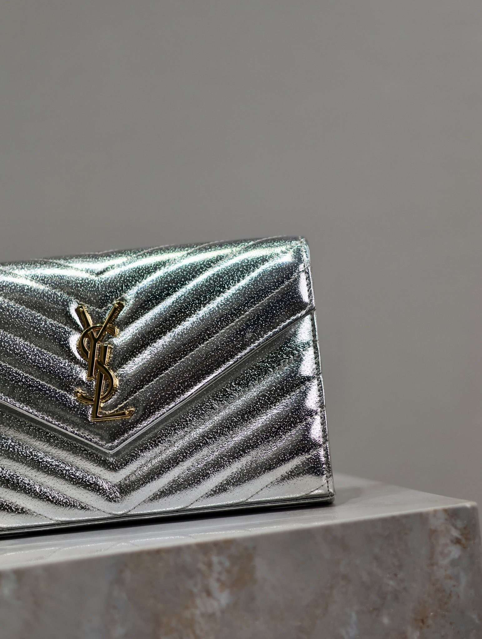 Y*L Cassandra Monogram Classic Chain Wallet  22.5 x 14 x 4cm