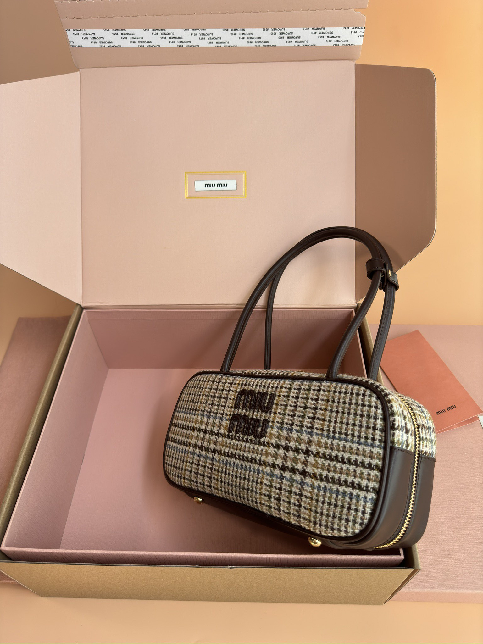 Miu Miu Leather Beau Bag 28×15×9cm