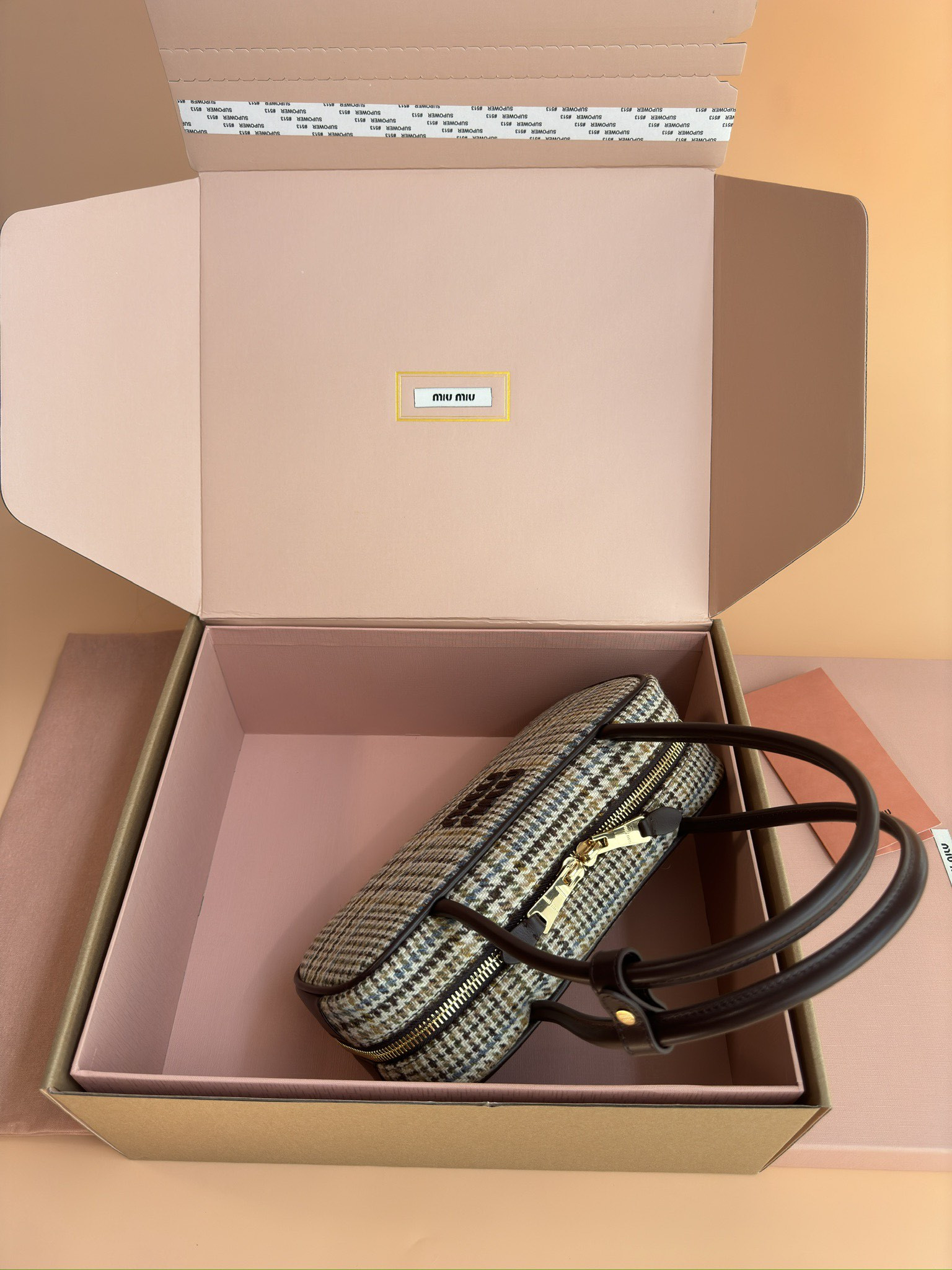 Miu Miu Leather Beau Bag 28×15×9cm