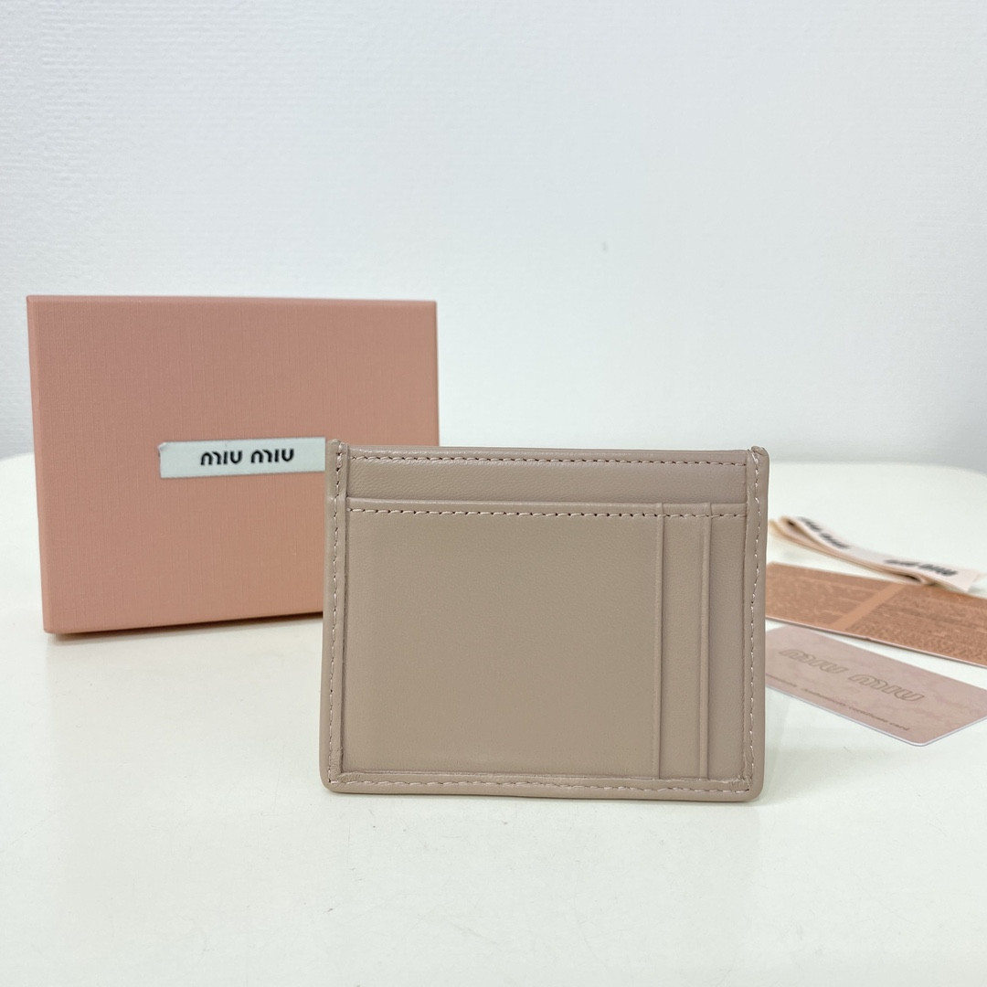 Miu Miu Matelassé nappa leather card holder 8x10.5cm