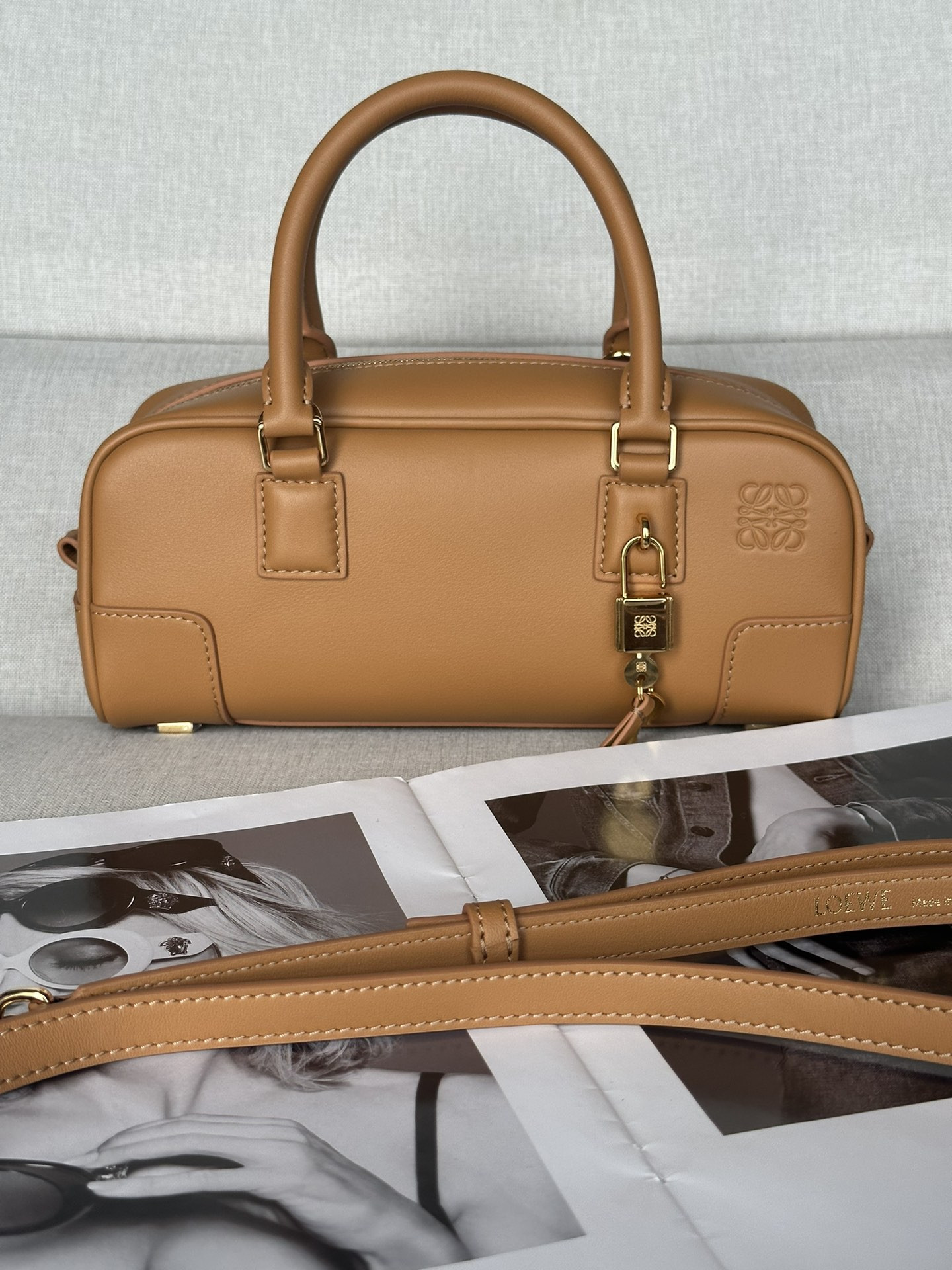 L0ew* Amazona 23 Cropped bag in nappa calfskin 23x11x10cm